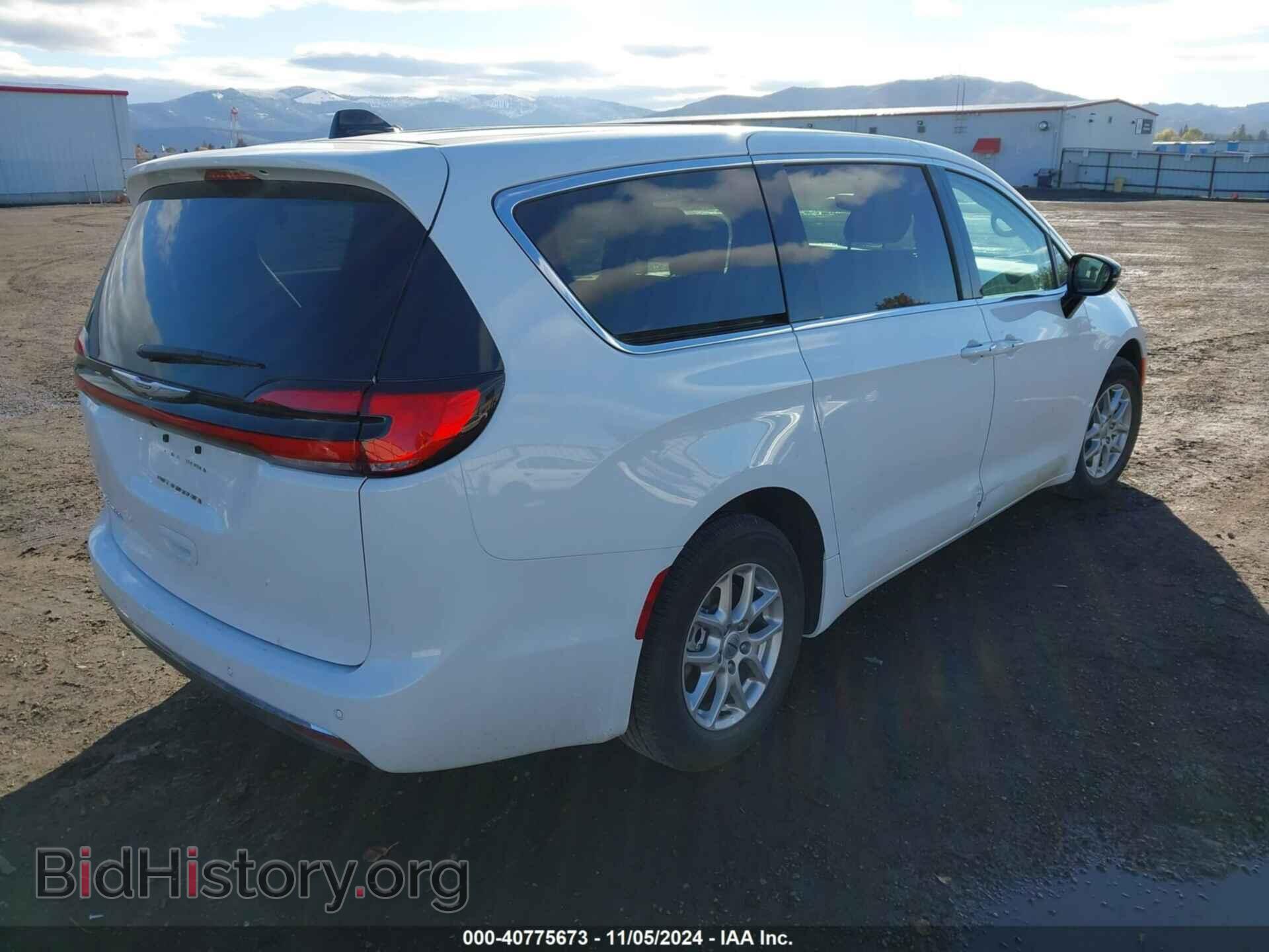 2024 CHRYSLER PACIFICA - VIN: 2C4RC1BG3RR165512 - Фото 4