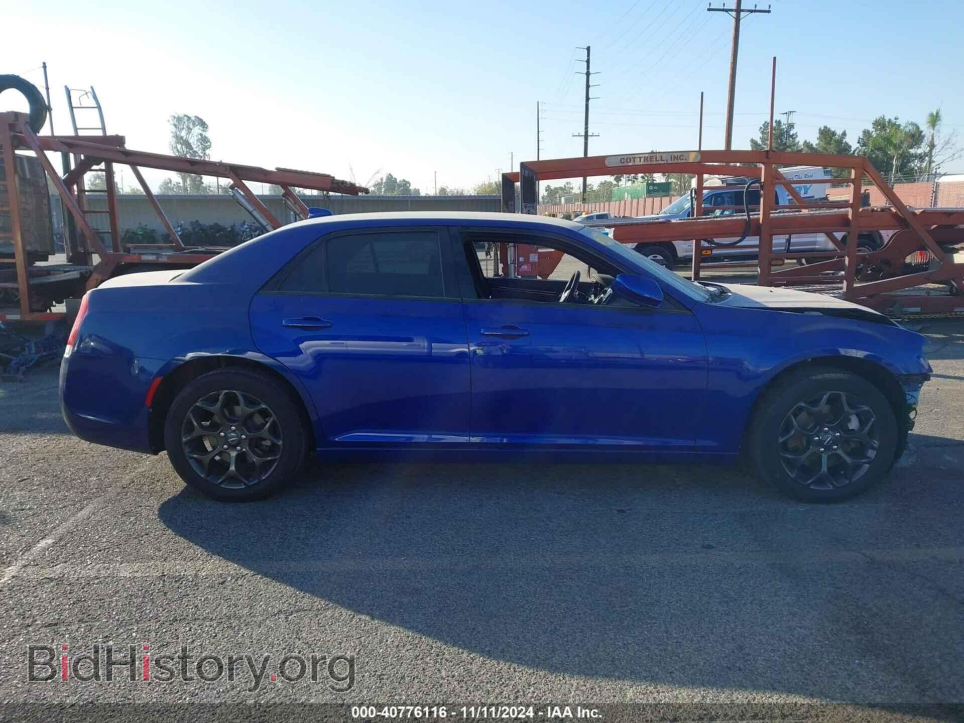 2019 CHRYSLER 300 - VIN: 2C3CCAGG2KH536836 - Фото 14