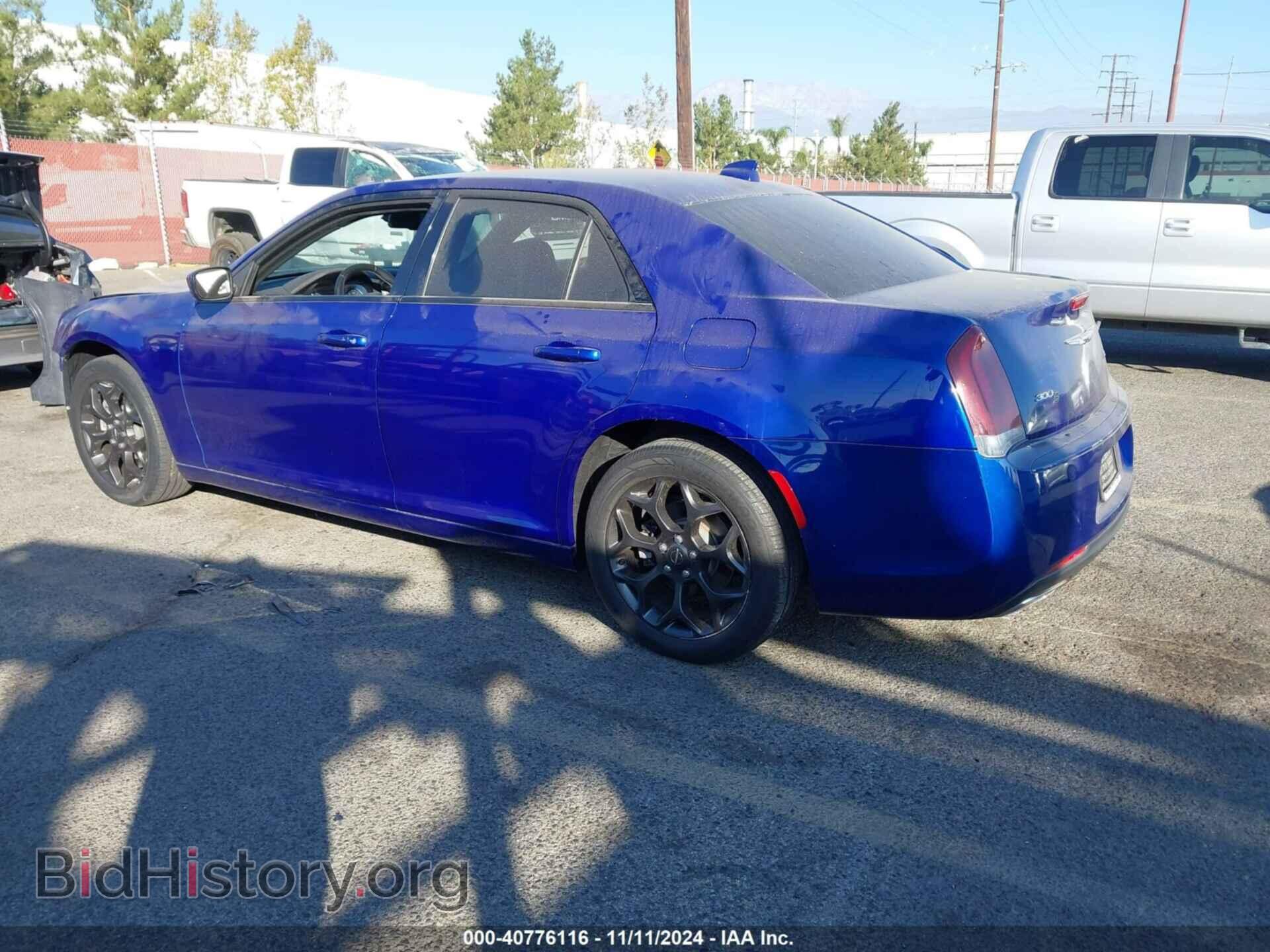 2019 CHRYSLER 300 - VIN: 2C3CCAGG2KH536836 - Фото 3
