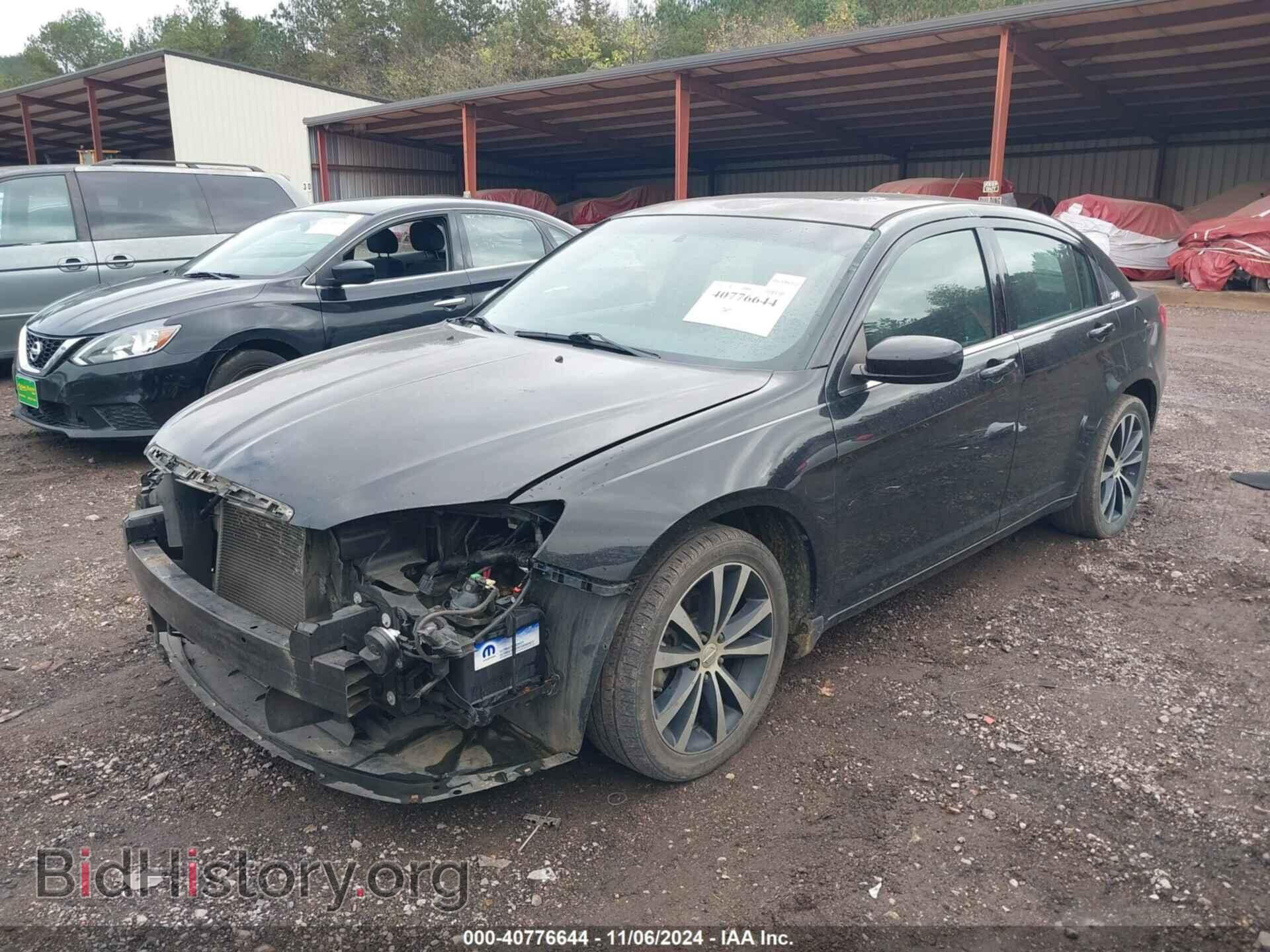 2014 CHRYSLER 200 - VIN: 1C3CCBBB6EN158906 - Фото 2