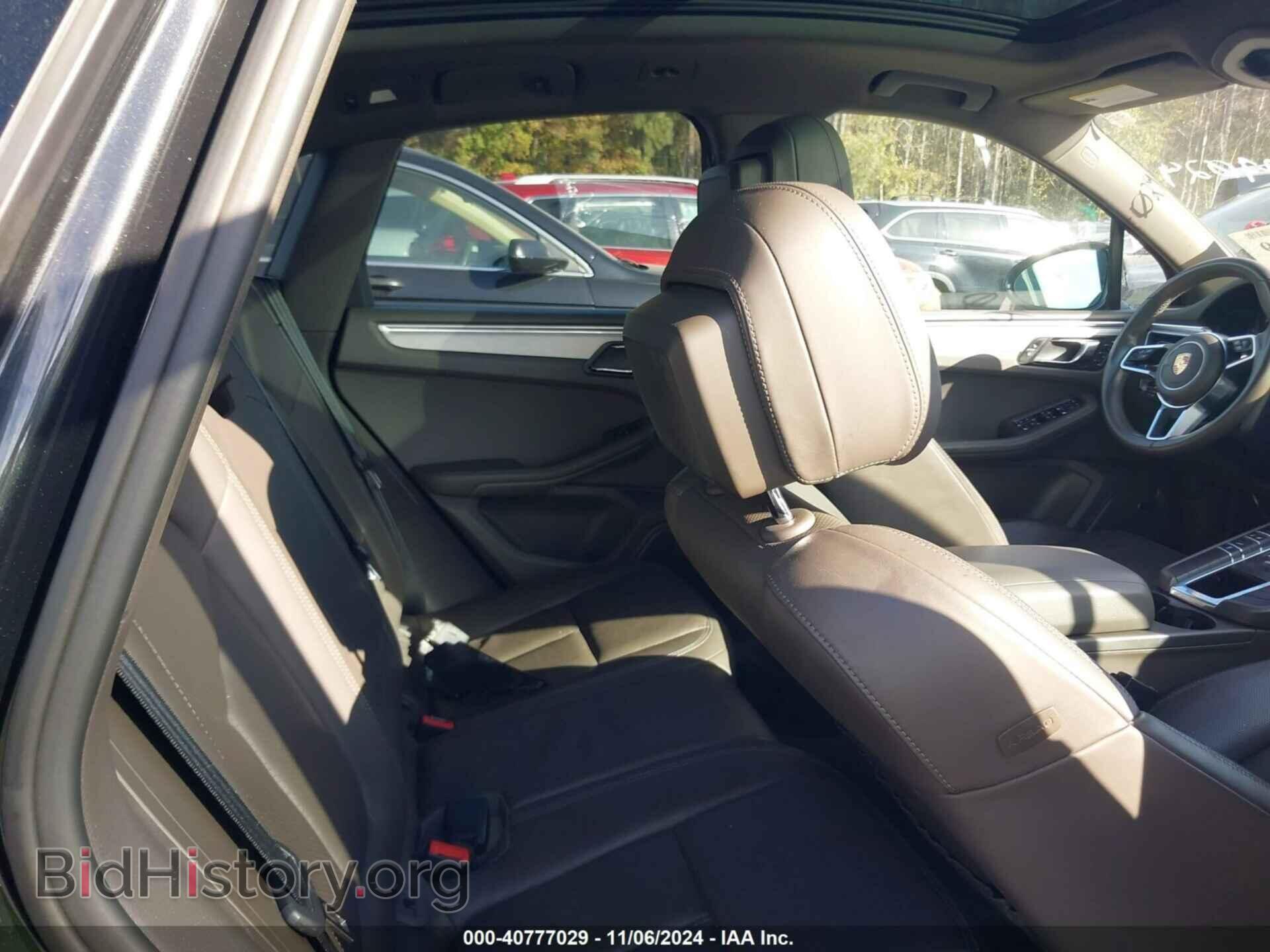 2017 PORSCHE MACAN - VIN: WP1AA2A57HLB02184 - Photo 8