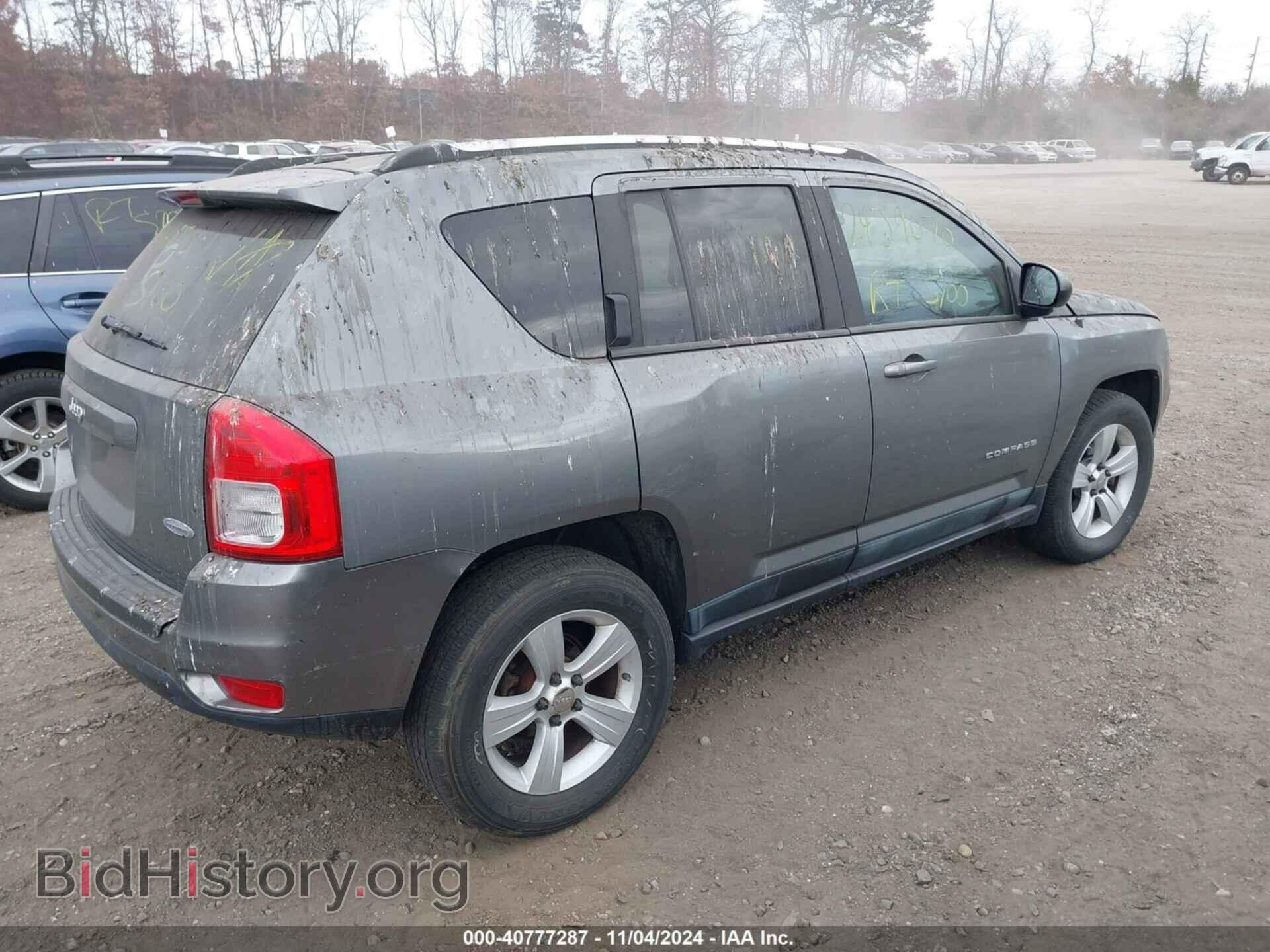 2011 JEEP COMPASS - VIN: 1J4NF1FB0BD277871 - Photo 4