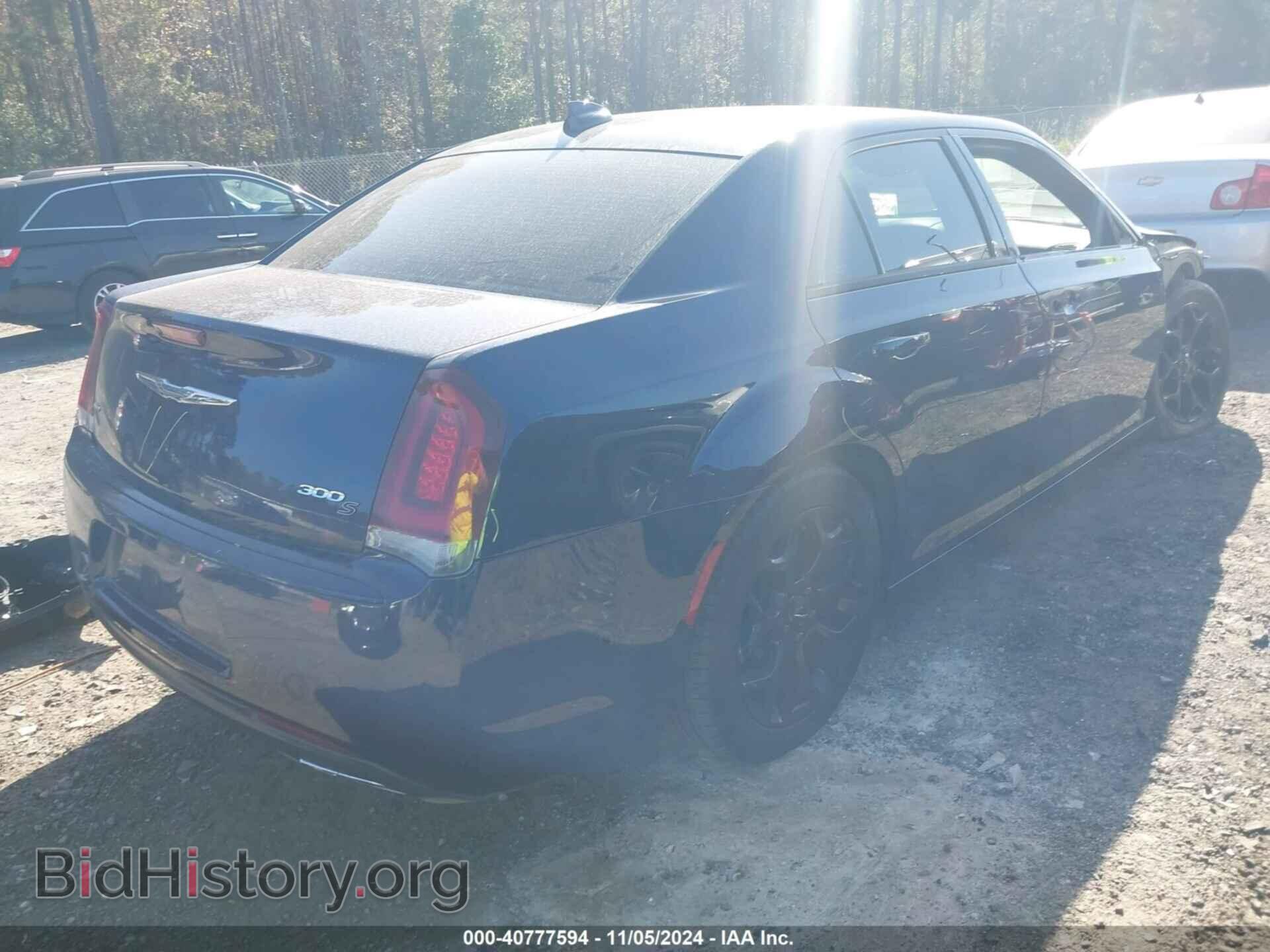 2017 CHRYSLER 300 - VIN: 2C3CCAGG9HH507004 - Фото 4