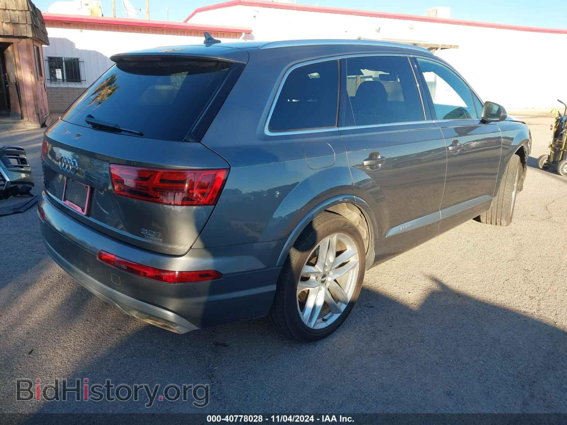 2017 AUDI Q7 - VIN: WA1VAAF73HD009223 - Фото 4