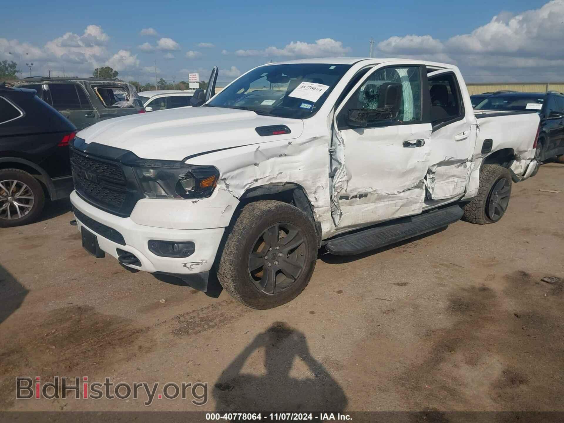 2021 RAM 1500 - VIN: 1C6SRFFM2MN740418 - Фото 2