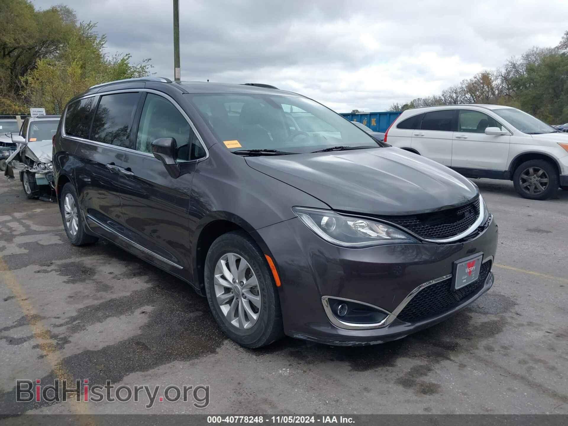Фотография 2C4RC1BG4JR246099 - CHRYSLER PACIFICA 2018
