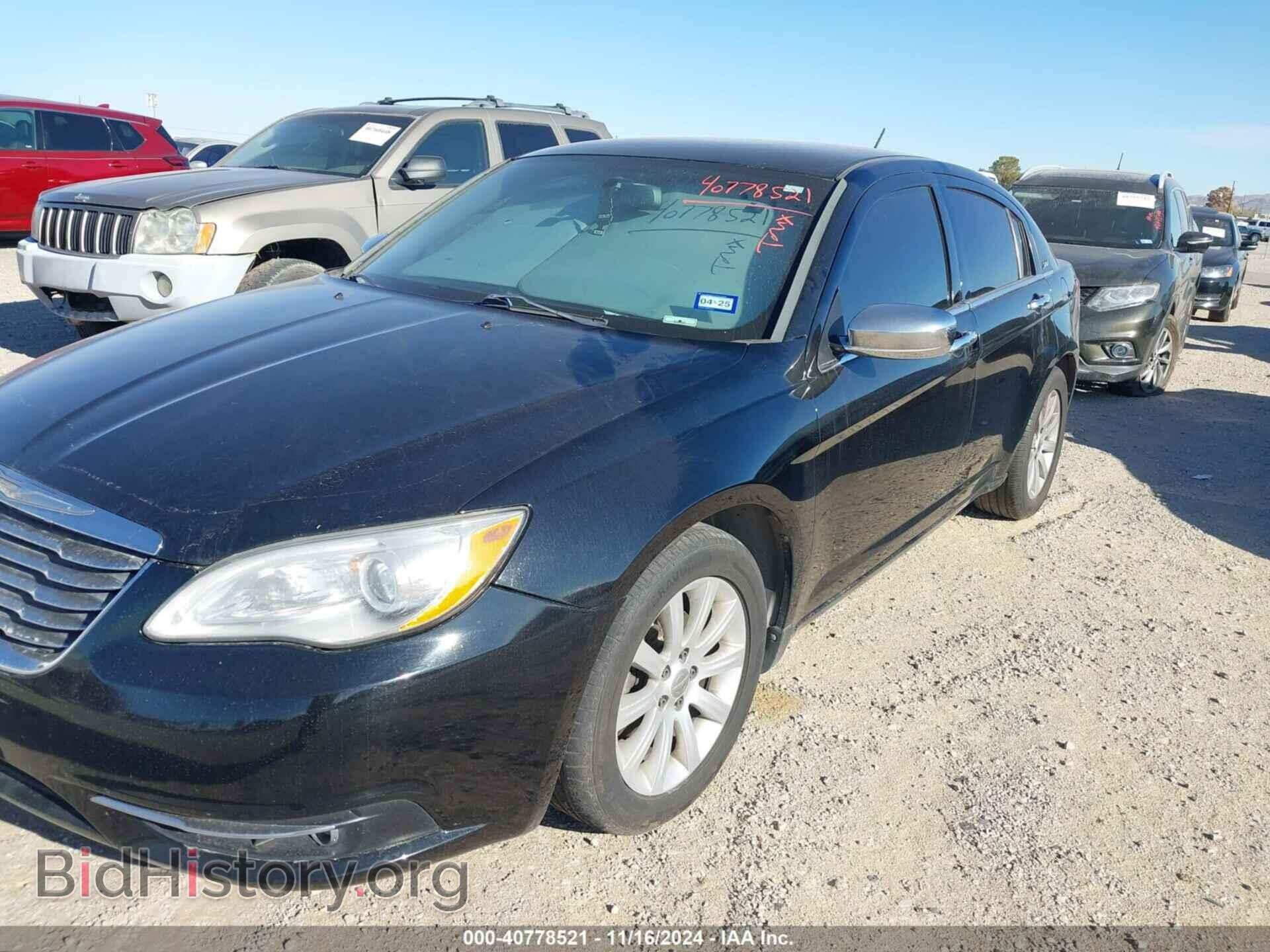 2013 CHRYSLER 200 - VIN: 1C3CCBCG8DN588011 - Фото 6