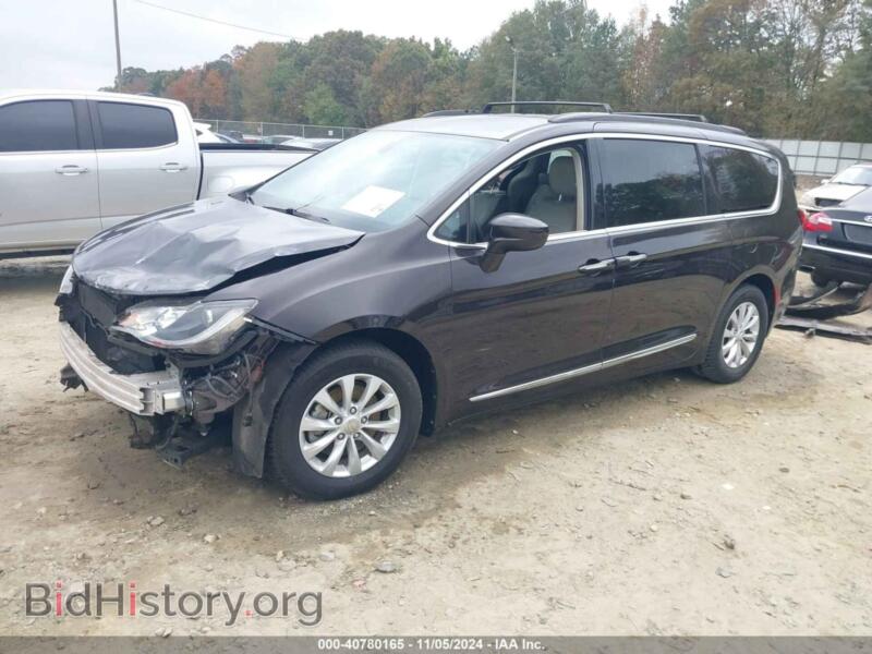 2017 Chrysler PACIFICA (VIN 2C4RC1BG0HR526760) — фото 2 из 17
