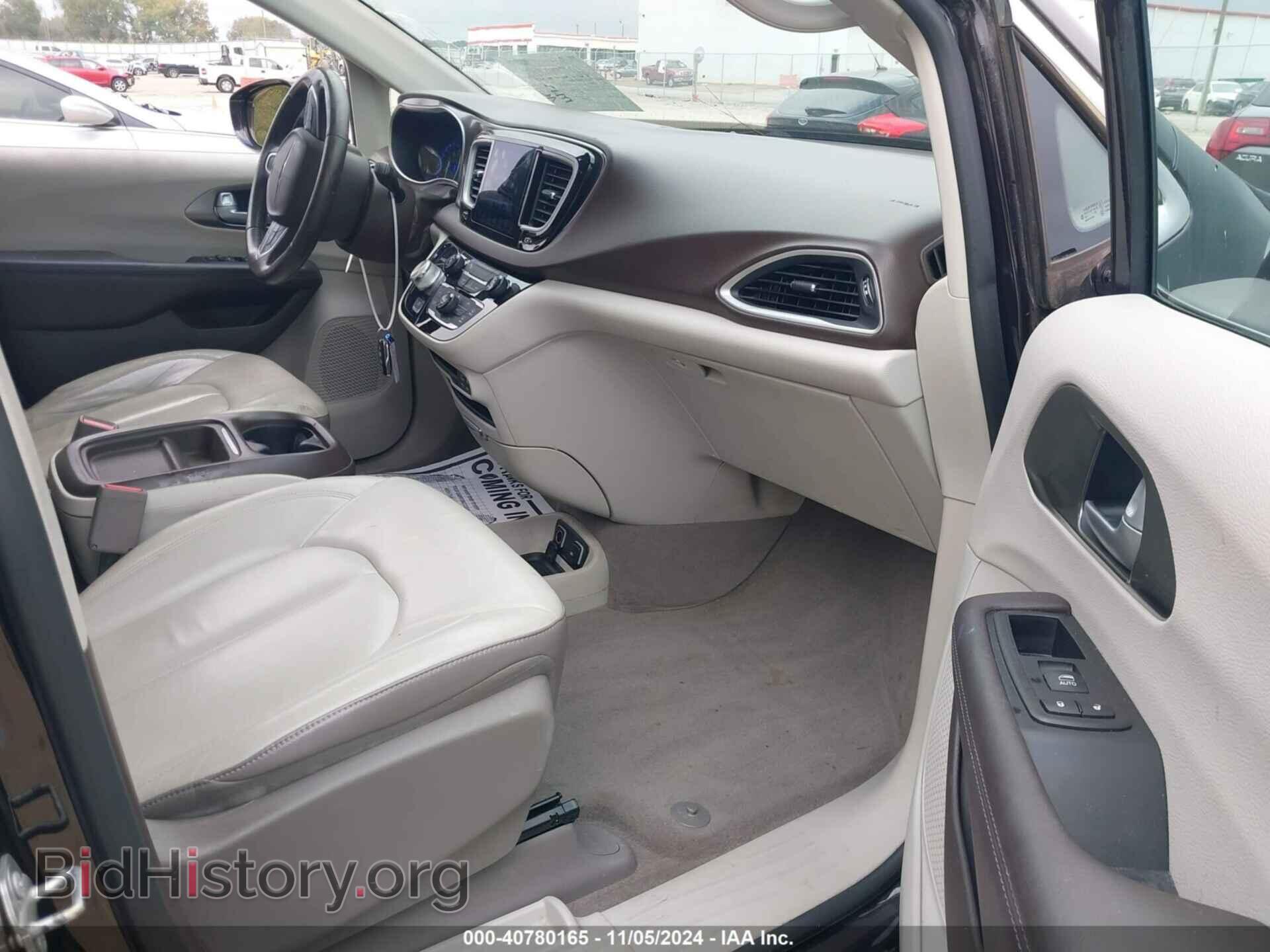 2017 CHRYSLER PACIFICA - VIN: 2C4RC1BG0HR526760 - Фото 5