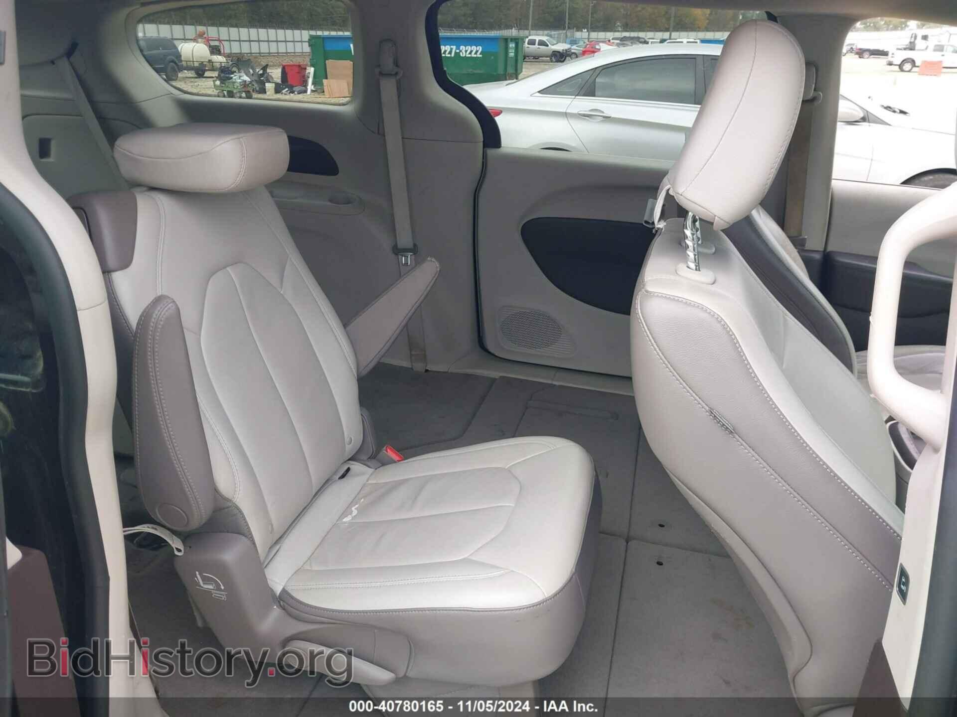 2017 CHRYSLER PACIFICA - VIN: 2C4RC1BG0HR526760 - Фото 8