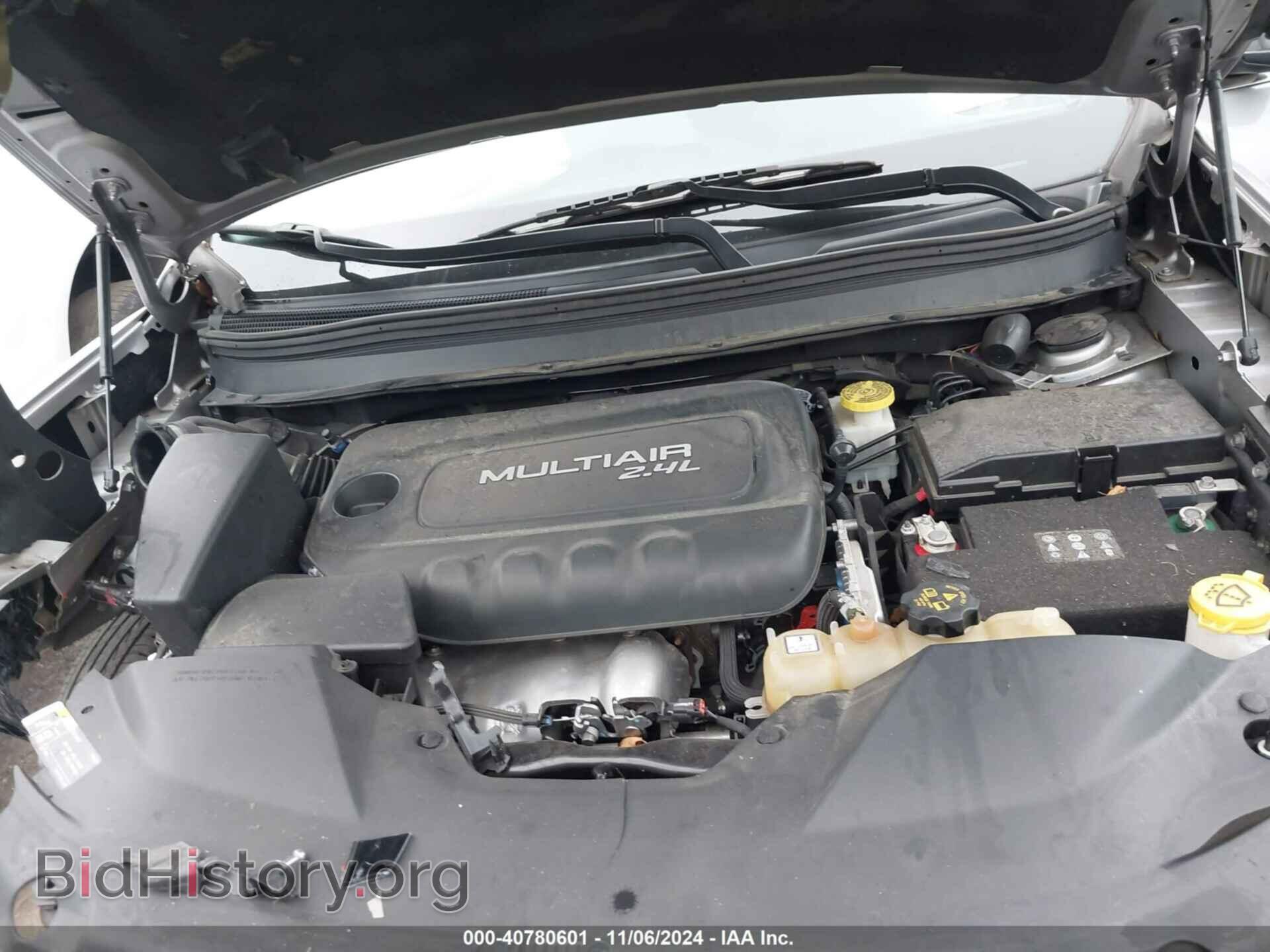 2019 JEEP CHEROKEE - VIN: 1C4PJLCB6KD187203 - Фото 10