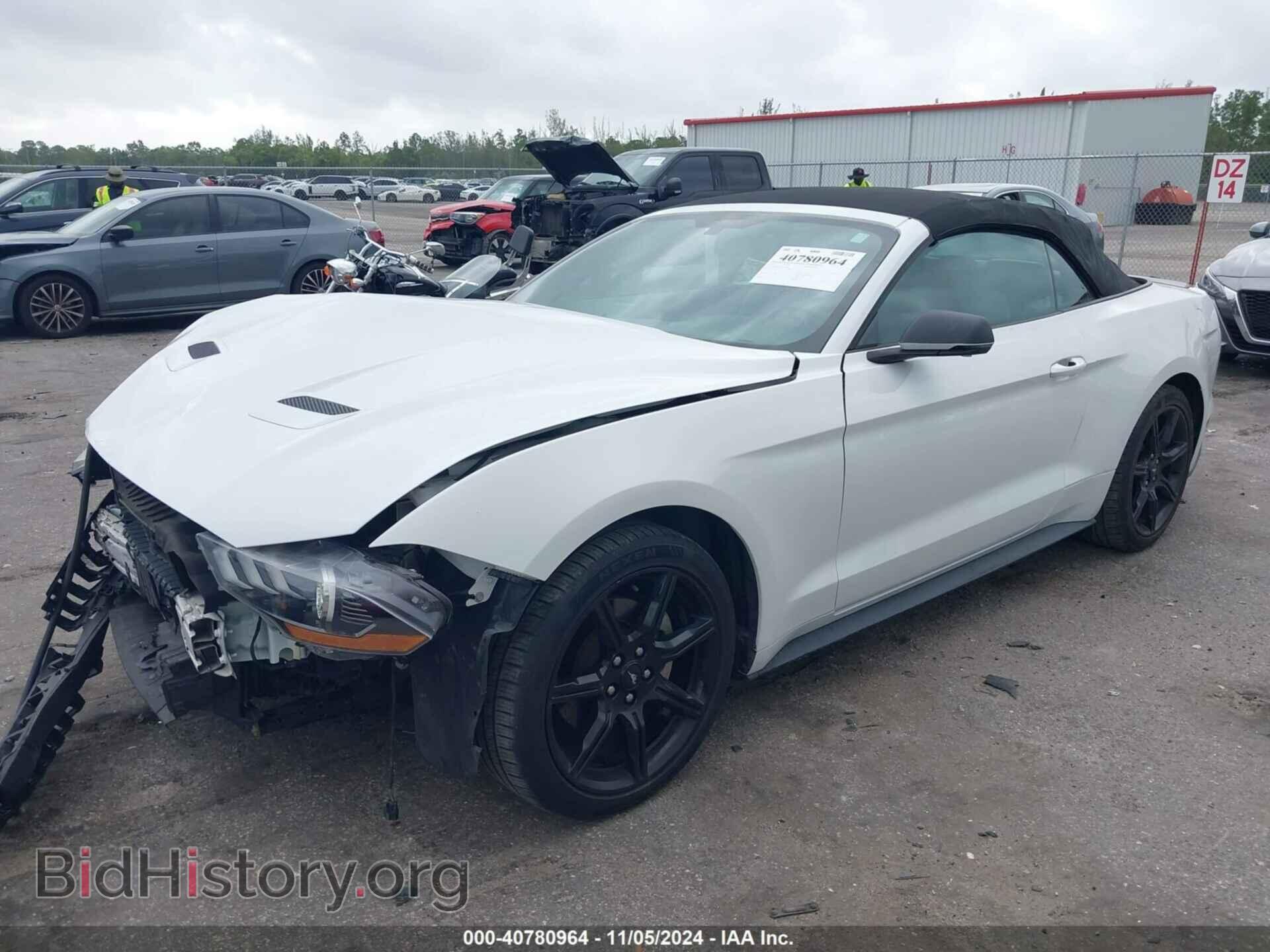 2018 FORD MUSTANG - VIN: 1FATP8UH9J5124401 - Фото 2
