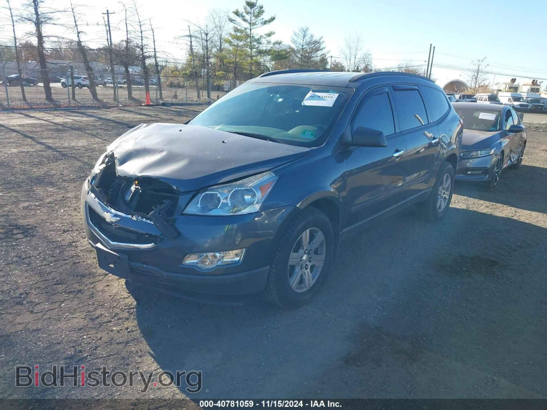 2012 CHEVROLET TRAVERSE - VIN: 1GNKRFEDXCJ250199 - Фото 2