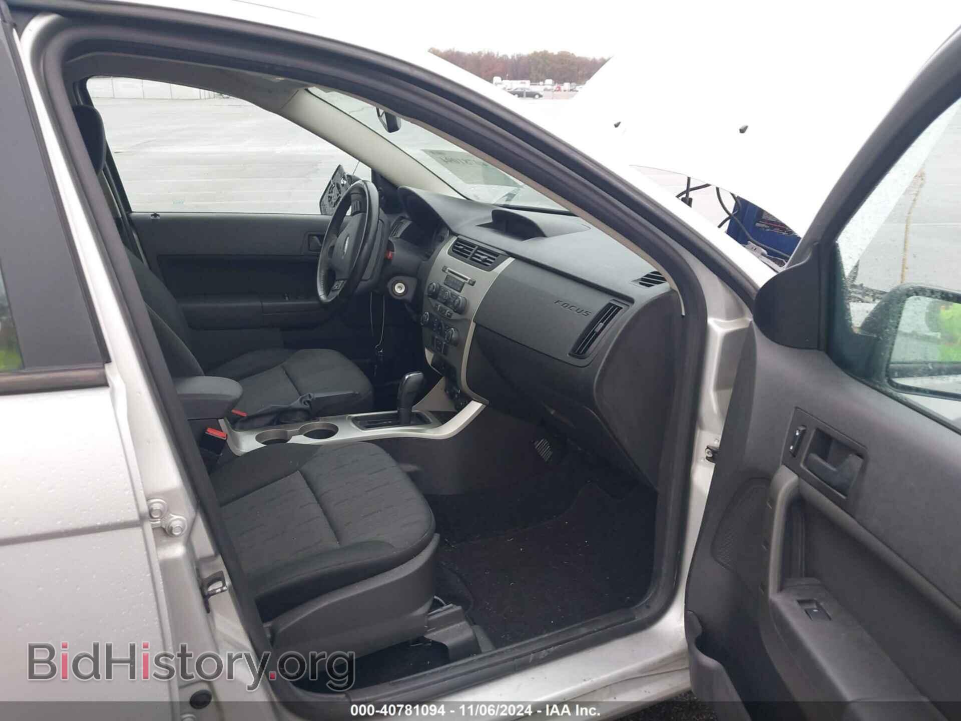 2009 FORD FOCUS - VIN: 1FAHP35N39W135820 - Фото 5