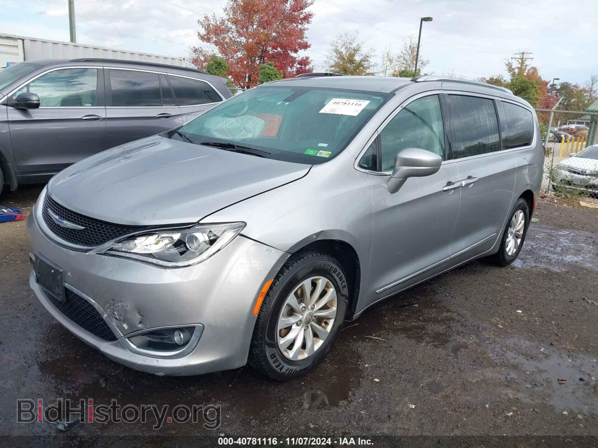 2019 CHRYSLER PACIFICA - VIN: 2C4RC1BG4KR613133 - Фото 2