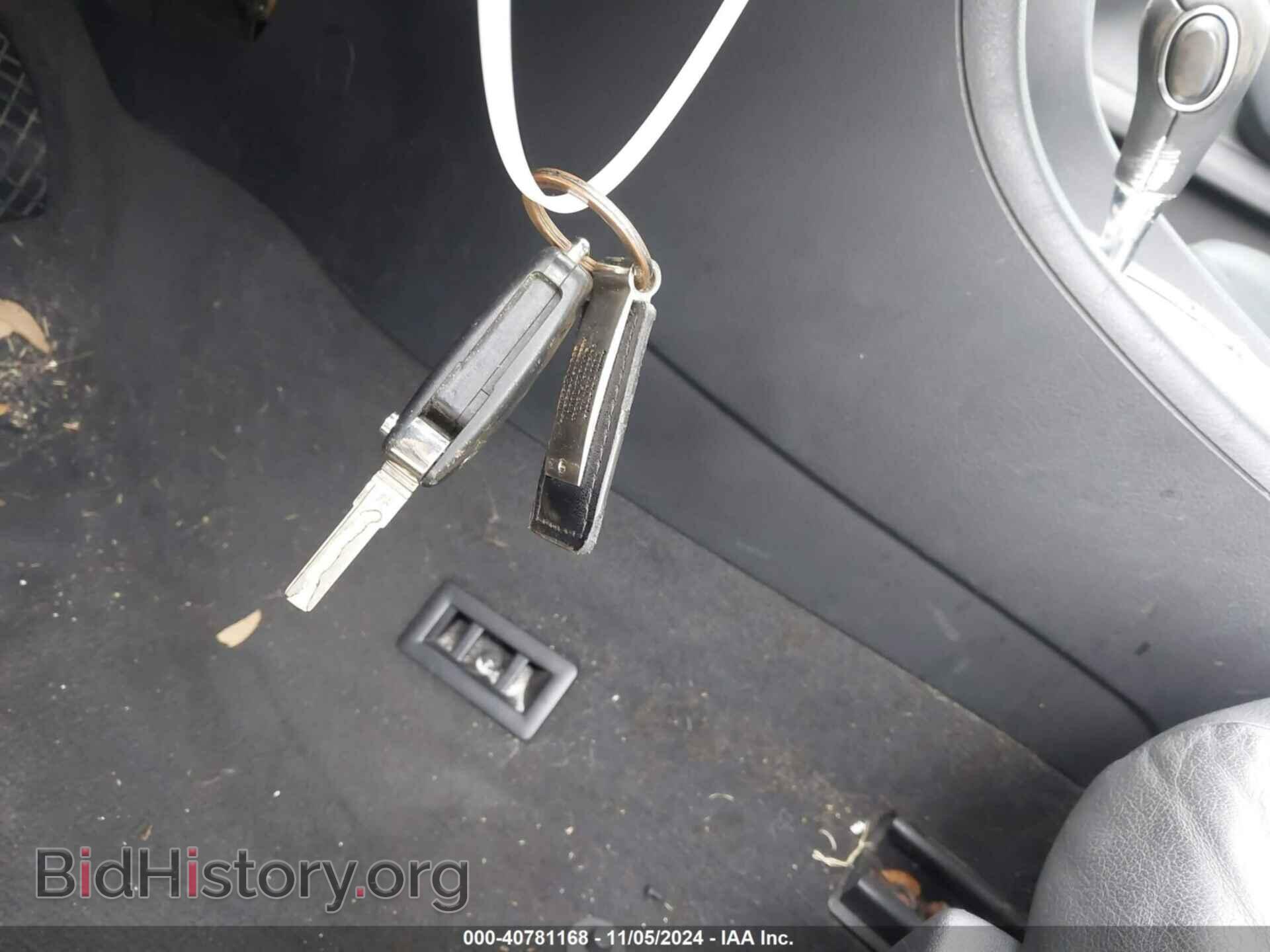 2009 AUDI A4 - VIN: WAUDF48H69K008023 - Фото 11