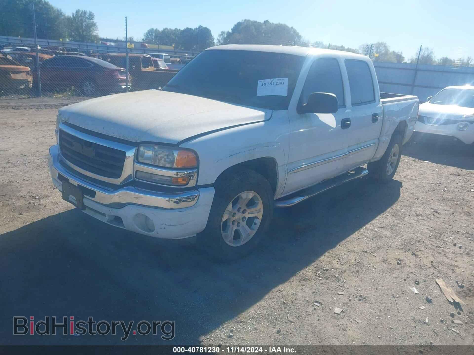 2006 GMC SIERRA 1500 - VIN: 2GTEK13T361104250 - Фото 2