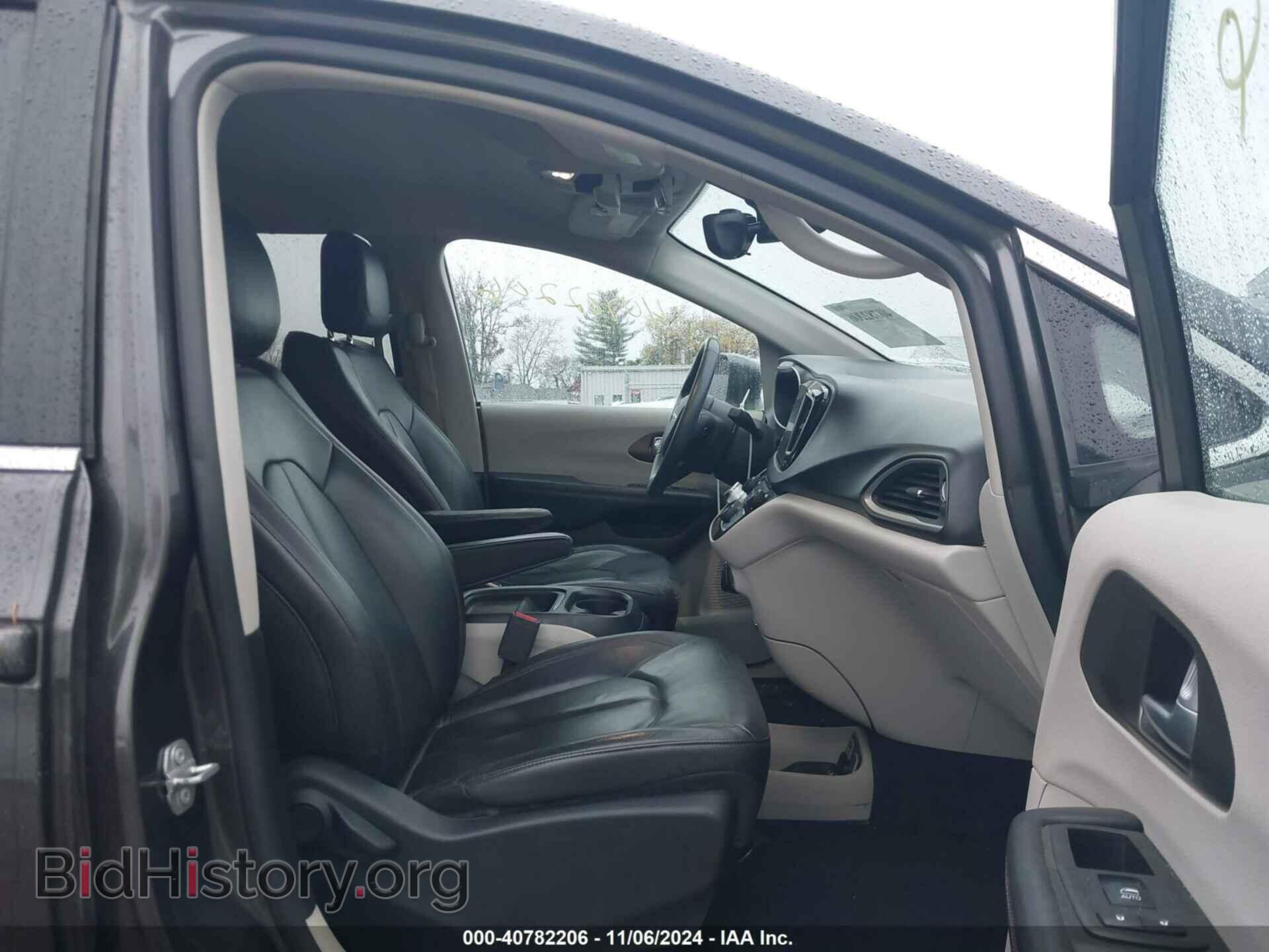 2017 CHRYSLER PACIFICA - VIN: 2C4RC1BG4HR795828 - Photo 5