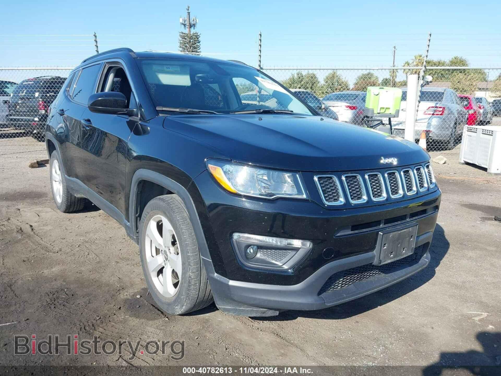 Photo 3C4NJCBB9JT226108 - JEEP COMPASS 2018