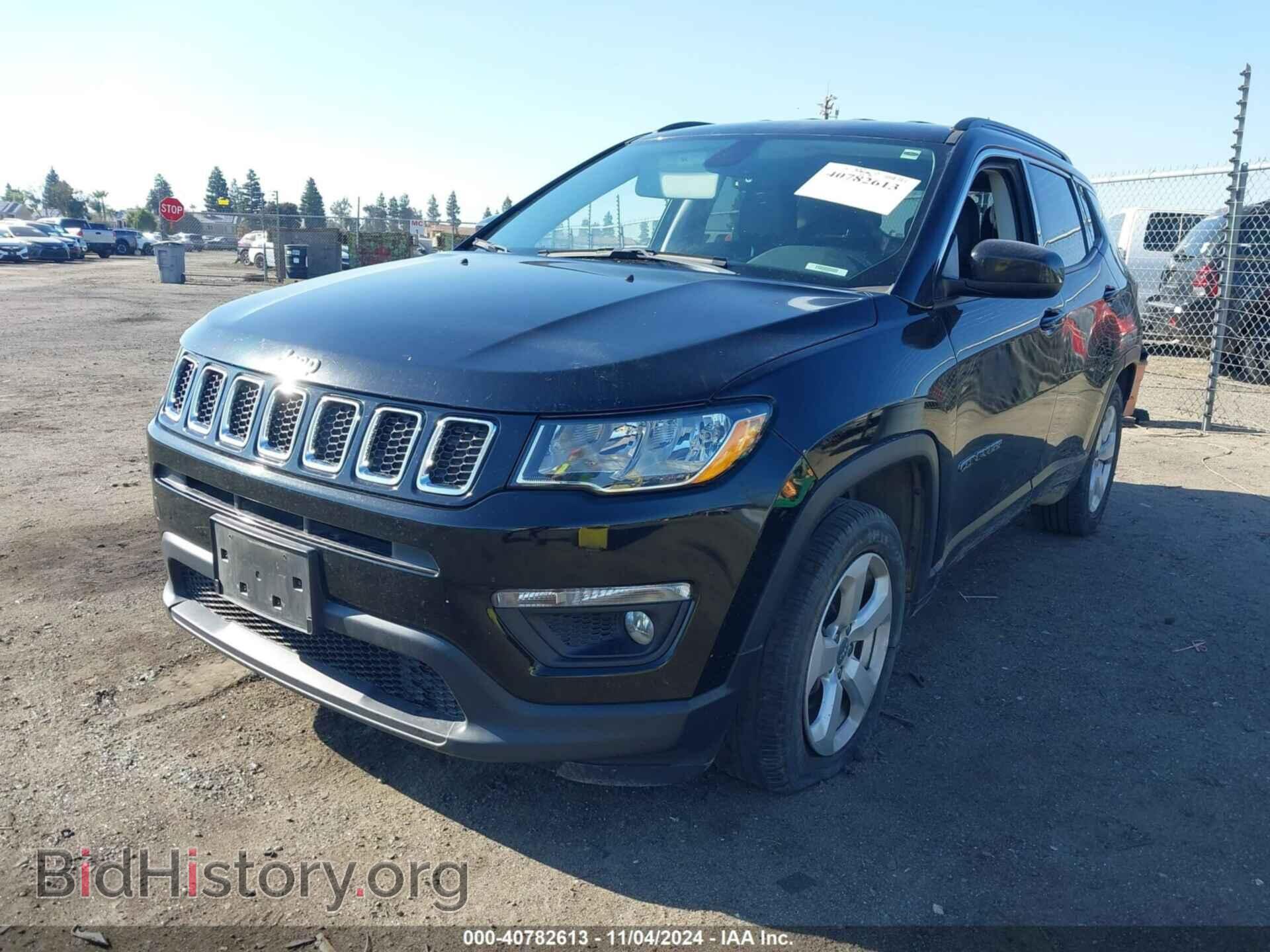 2018 JEEP COMPASS - VIN: 3C4NJCBB9JT226108 - Фото 2