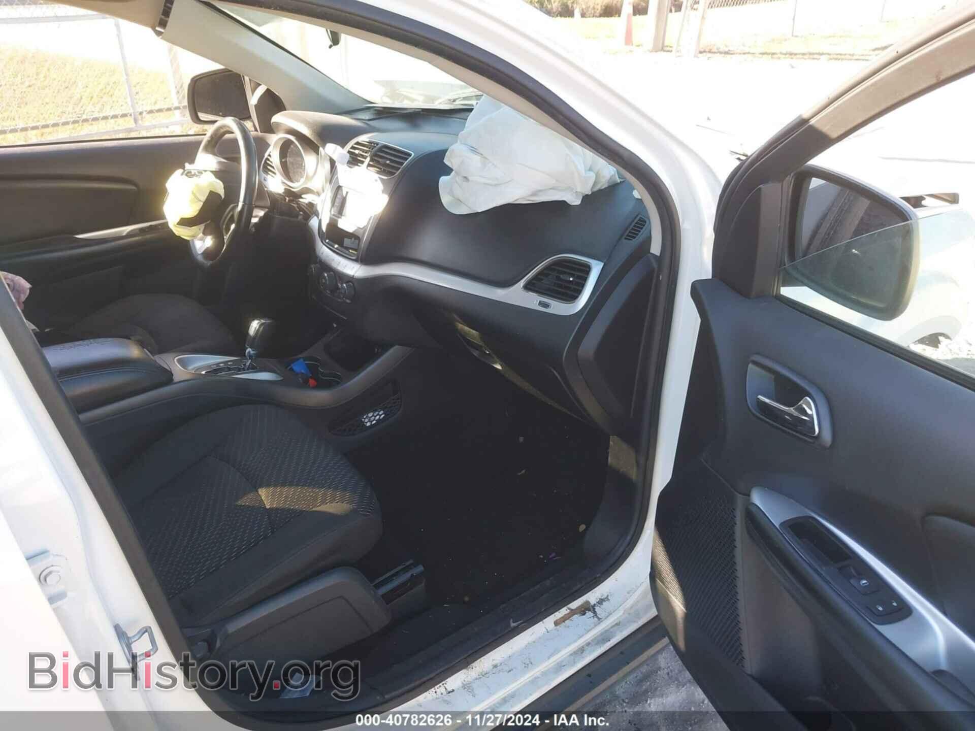 2018 DODGE JOURNEY - VIN: 3C4PDCAB8JT208538 - Фото 5