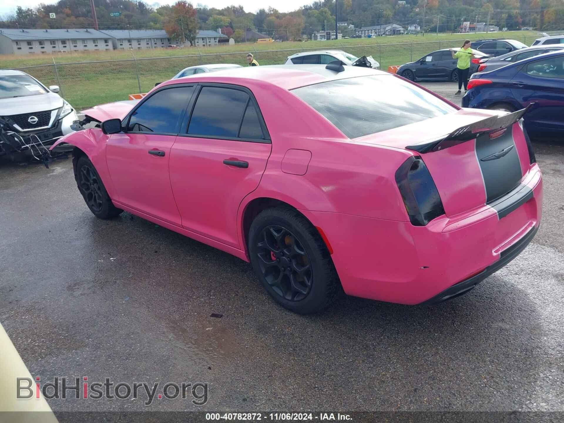 2016 CHRYSLER 300 - VIN: 2C3CCAGGXGH182779 - Фото 3