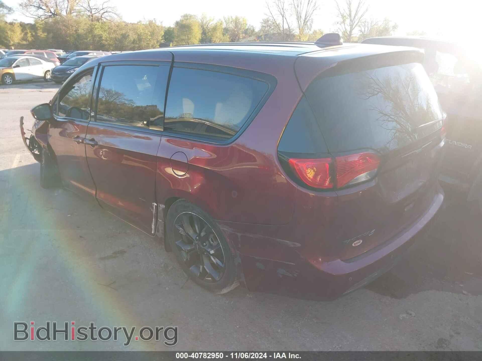 2019 CHRYSLER PACIFICA - VIN: 2C4RC1FG4KR593301 - Photo 3