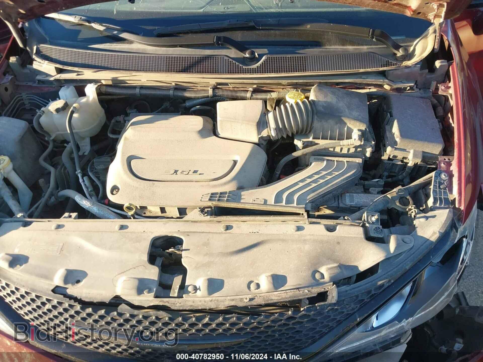 2019 CHRYSLER PACIFICA - VIN: 2C4RC1FG4KR593301 - Photo 10