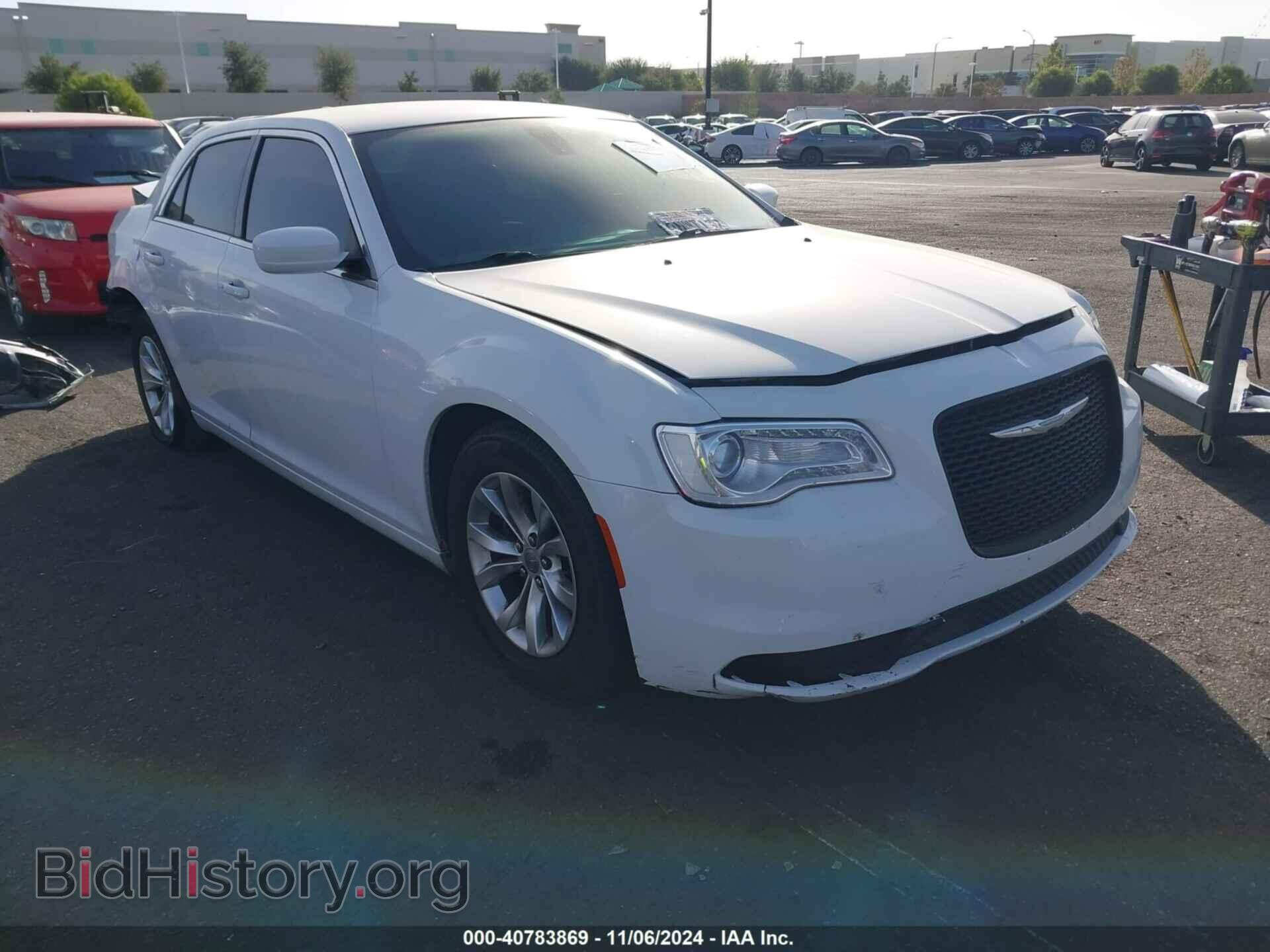 Фотография 2C3CCAAG8GH206912 - CHRYSLER 300 2016