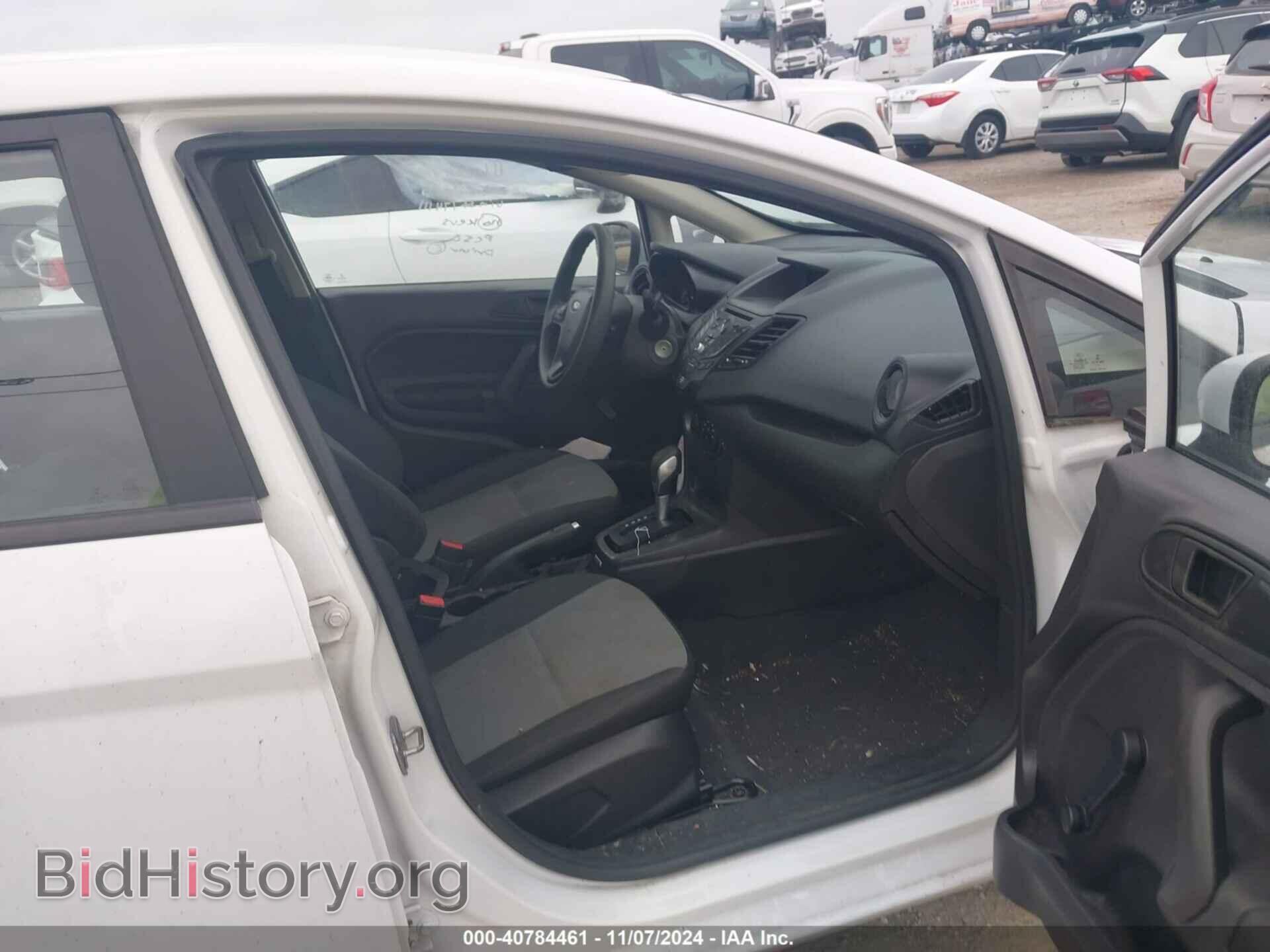 2016 FORD FIESTA - VIN: 3FADP4AJ9GM174111 - Фото 5