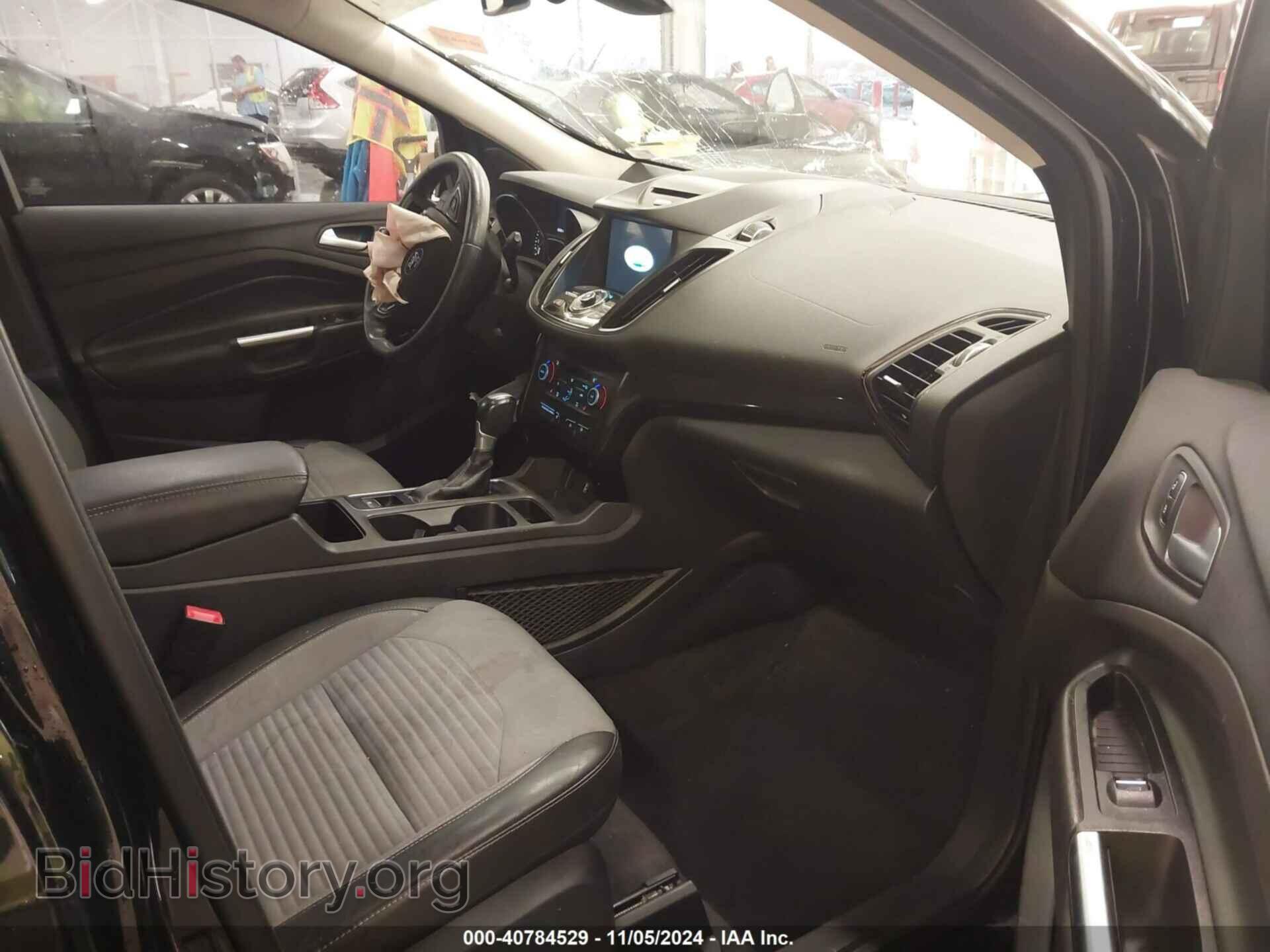2017 FORD ESCAPE - VIN: 1FMCU0J99HUB24072 - Фото 5