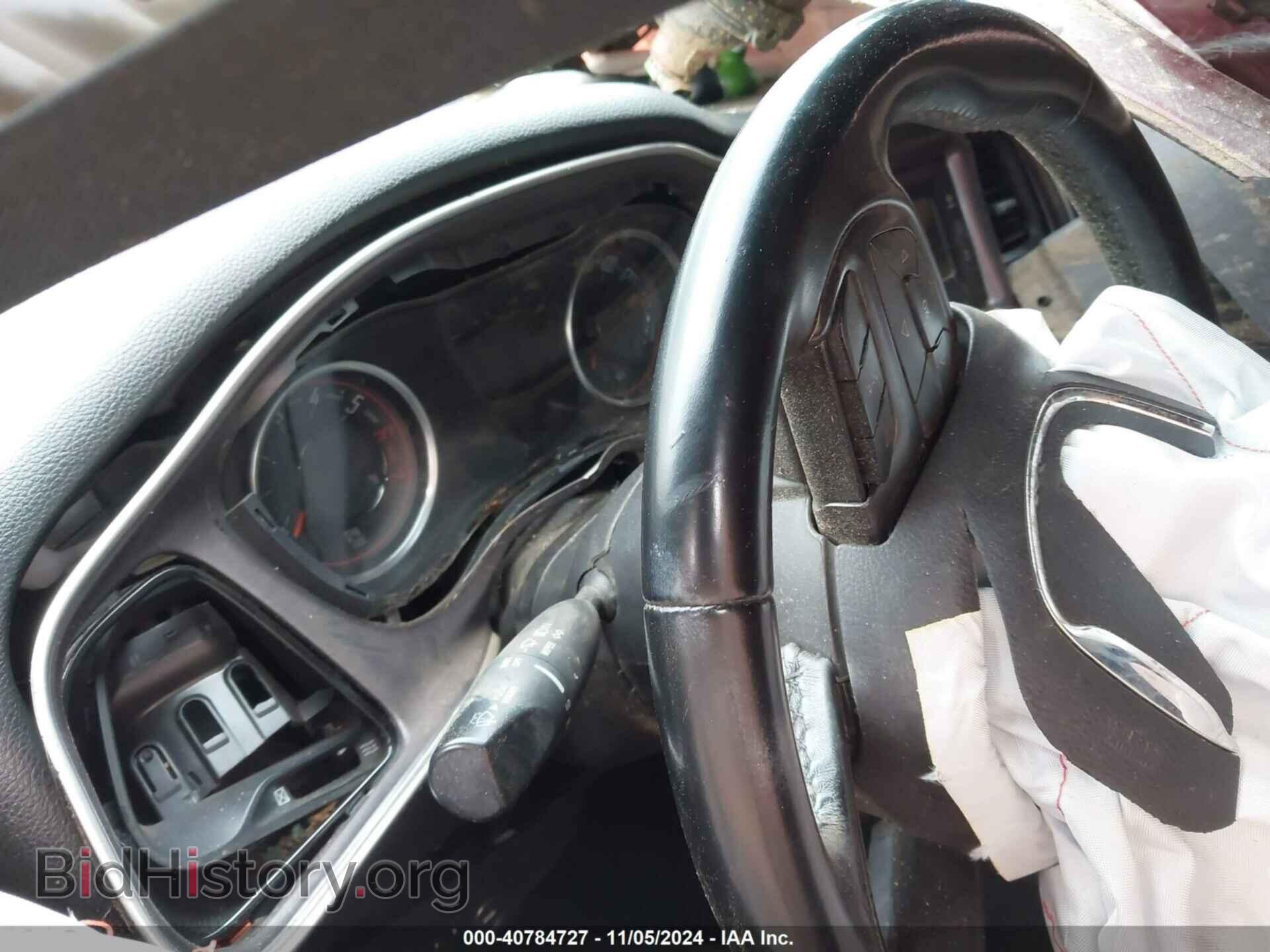 2017 DODGE CHALLENGER - VIN: 2C3CDZBT4HH611304 - Фото 7
