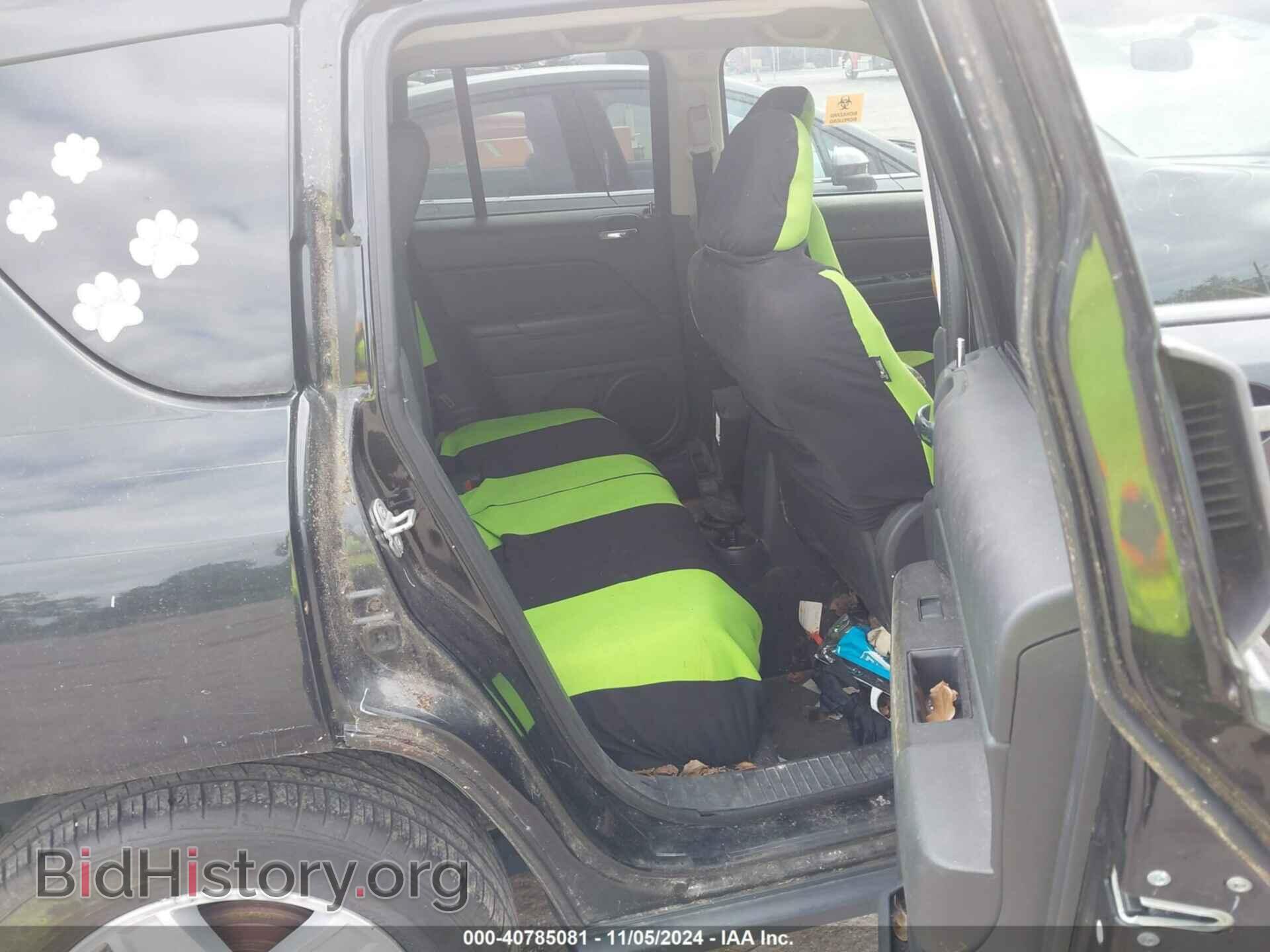 2009 JEEP COMPASS - VIN: 1J4FT47B49D102742 - Photo 8