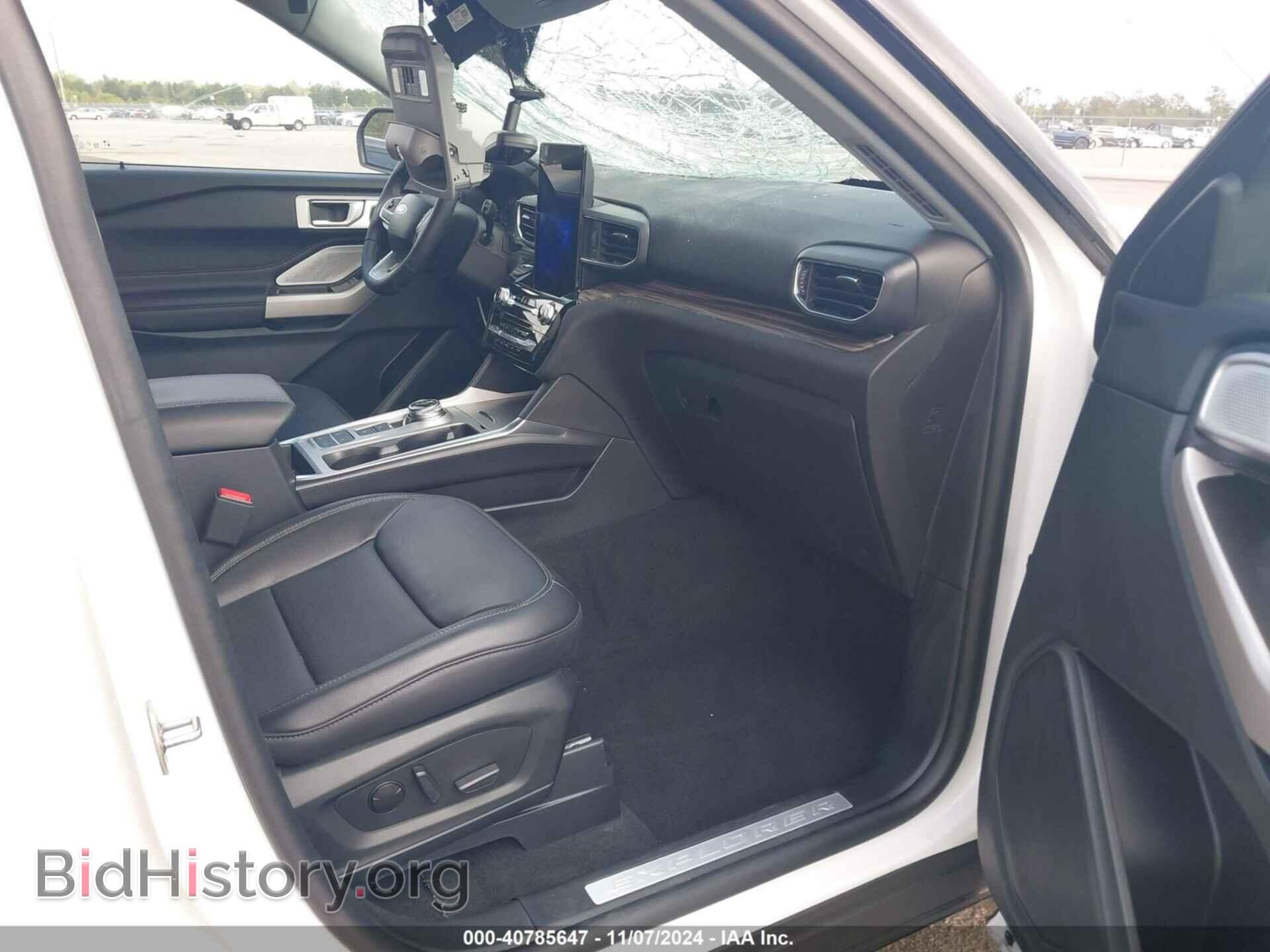 2024 FORD EXPLORER - VIN: 1FMSK7FH7RGA84939 - Фото 5