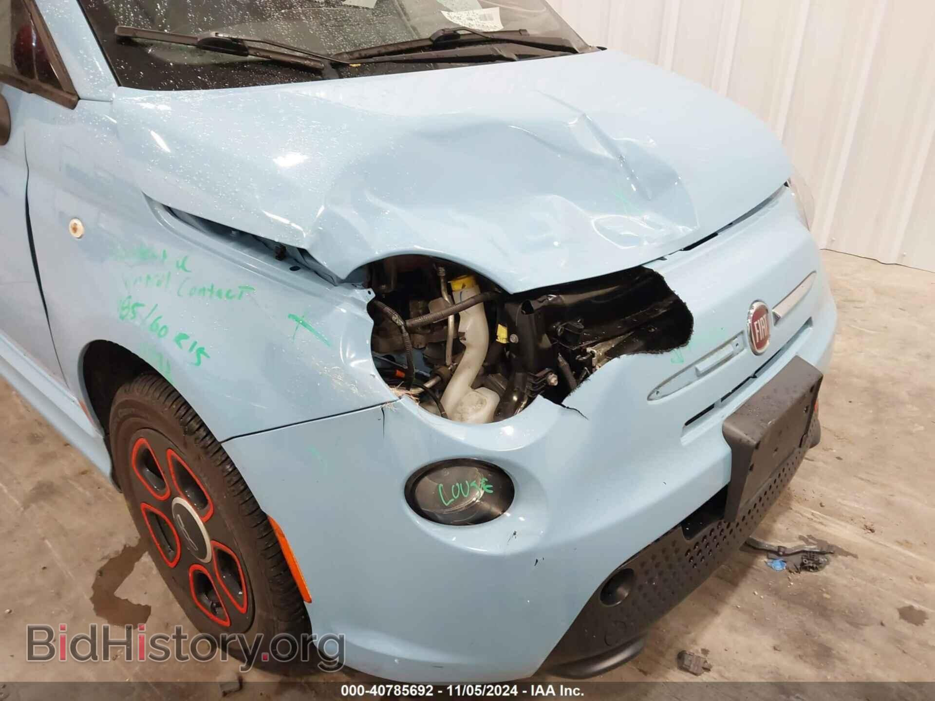 2017 FIAT 500E - VIN: 3C3CFFGEXHT526171 - Фото 6