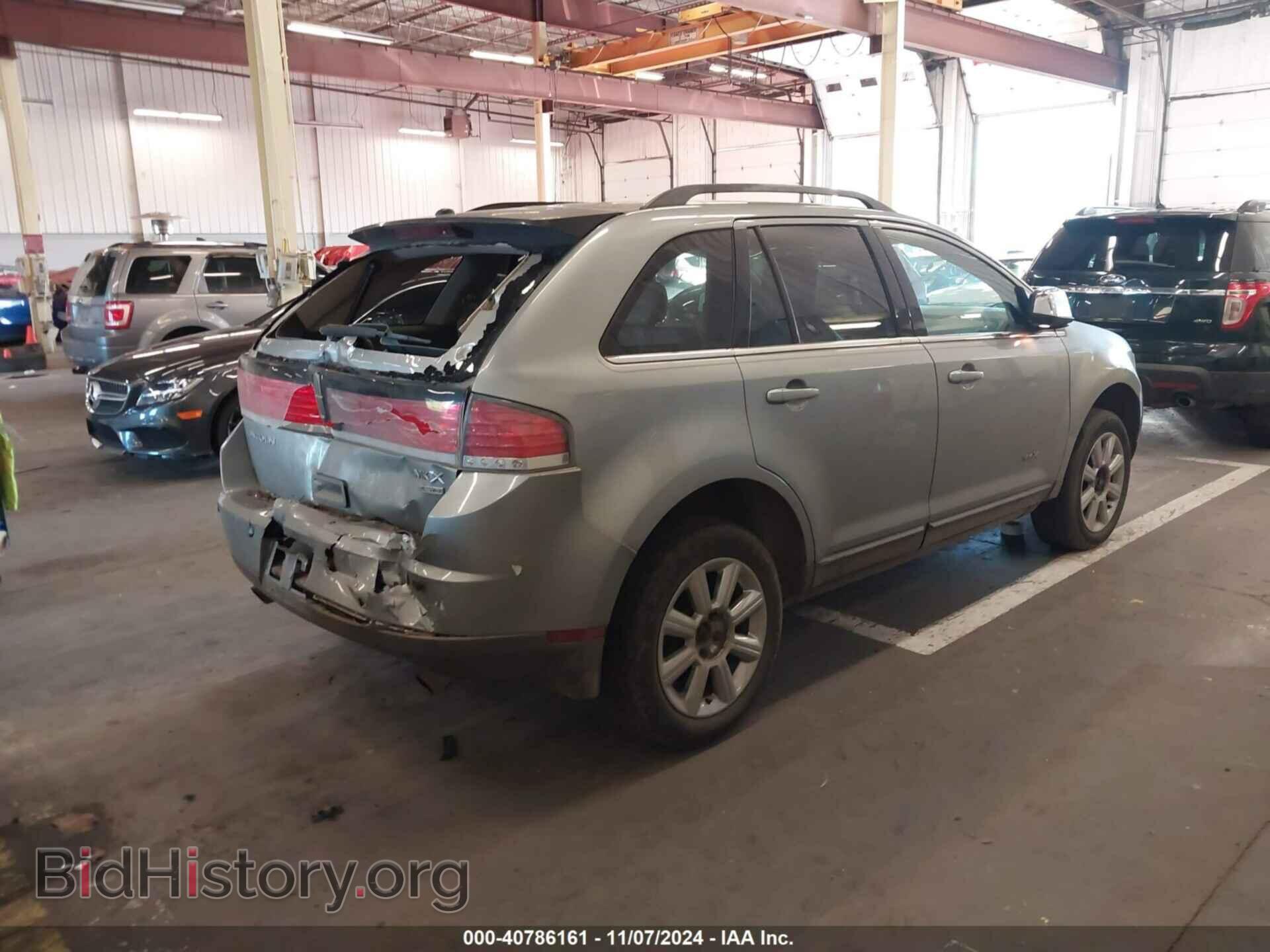 2007 LINCOLN MKX - VIN: 2LMDU88C27BJ11922 - Photo 4