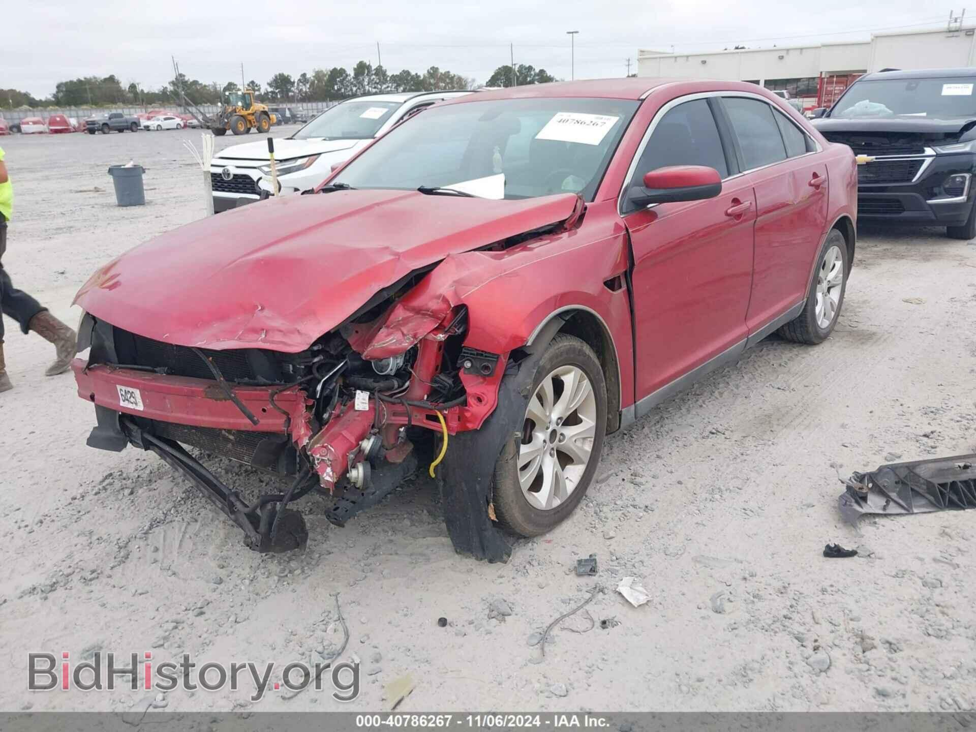 2010 FORD TAURUS - VIN: 1FAHP2EW6AG168327 - Фото 2