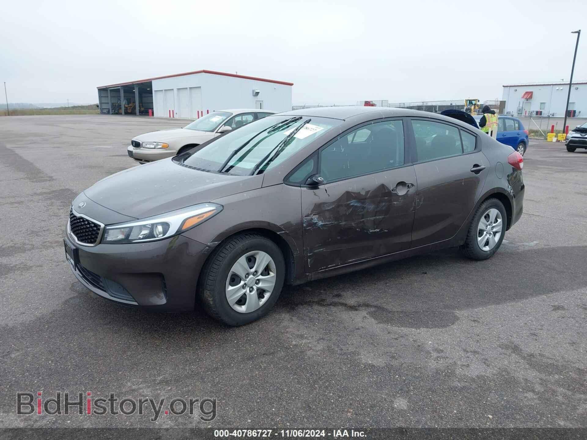 2017 KIA FORTE - VIN: 3KPFK4A76HE058186 - Фото 2