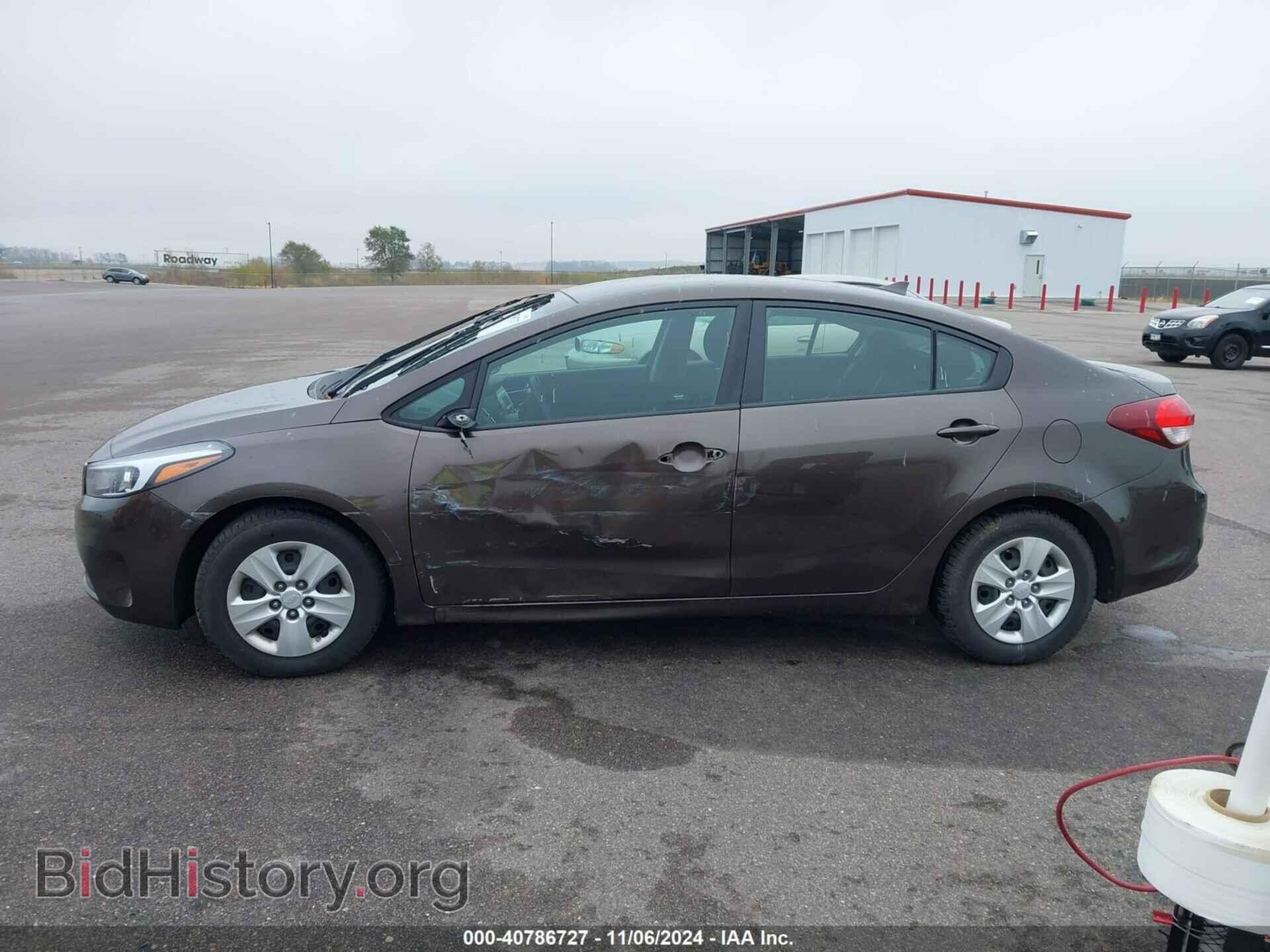 2017 KIA FORTE - VIN: 3KPFK4A76HE058186 - Фото 13