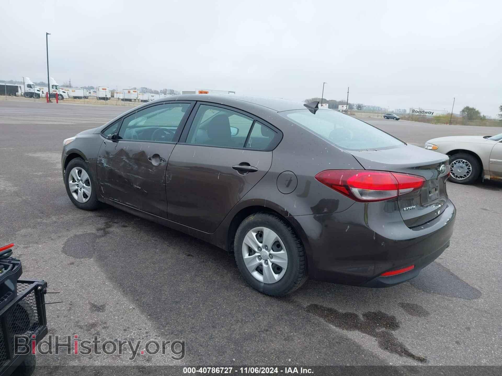 2017 KIA FORTE - VIN: 3KPFK4A76HE058186 - Фото 3