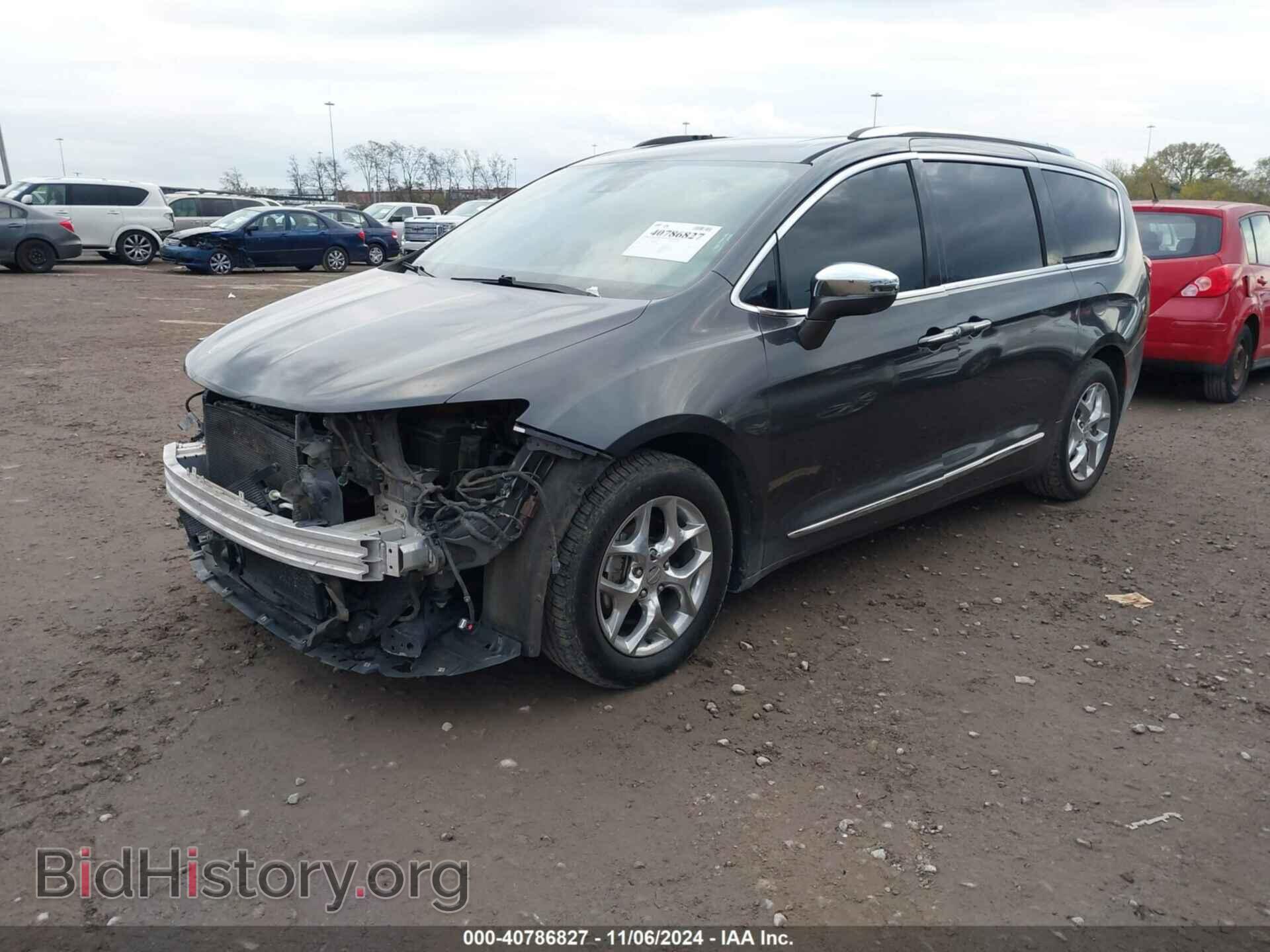 2017 CHRYSLER PACIFICA - VIN: 2C4RC1GG7HR528899 - Фото 2