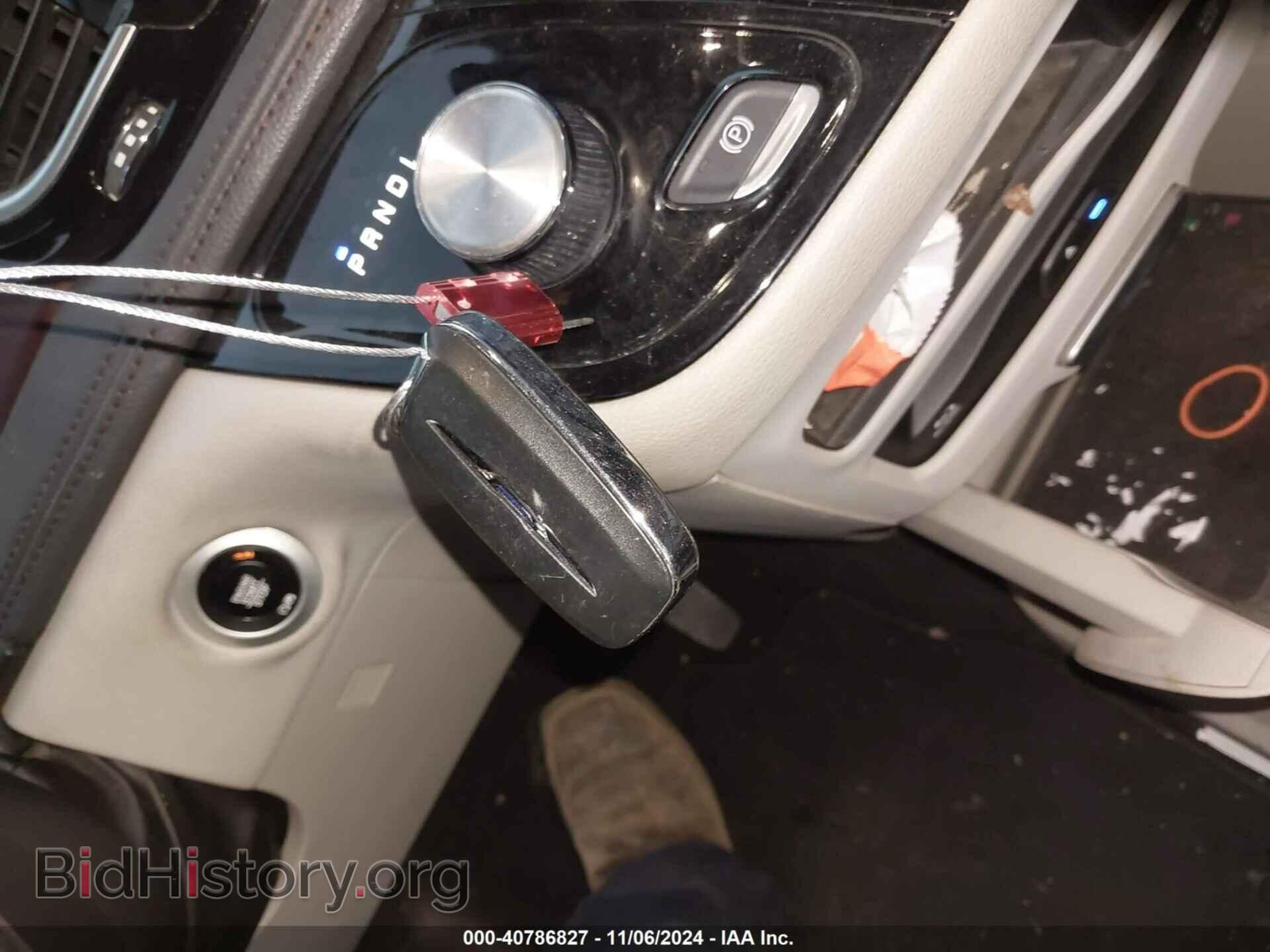 2017 CHRYSLER PACIFICA - VIN: 2C4RC1GG7HR528899 - Фото 11
