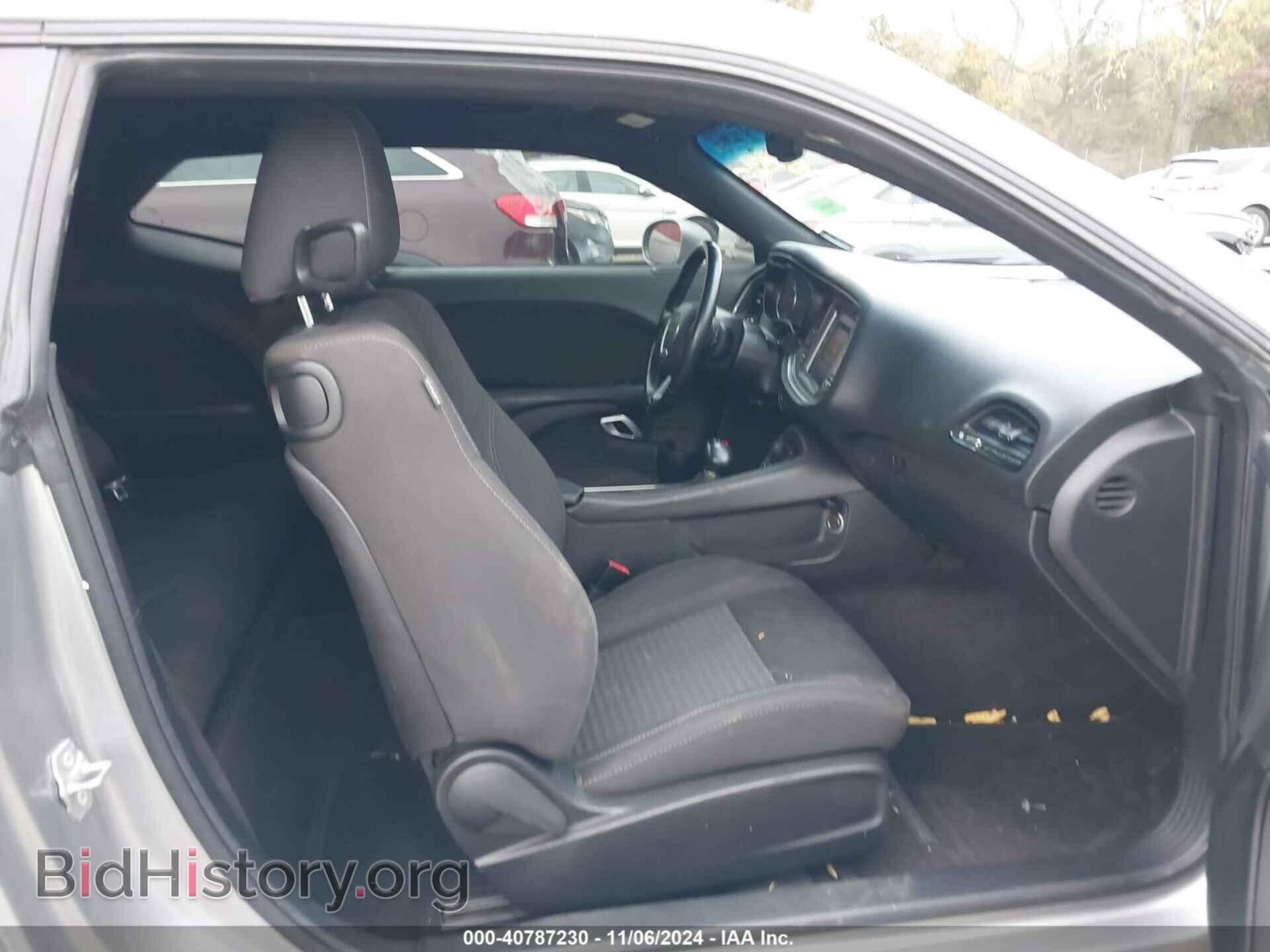 2017 DODGE CHALLENGER - VIN: 2C3CDZAG0HH550232 - Фото 5