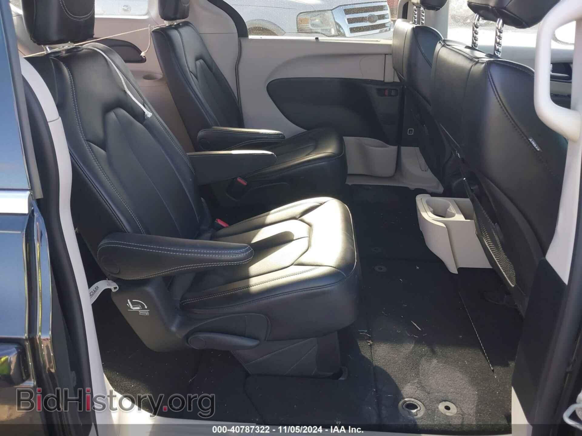 2023 CHRYSLER PACIFICA - VIN: 2C4RC1BG9PR628122 - Фото 8