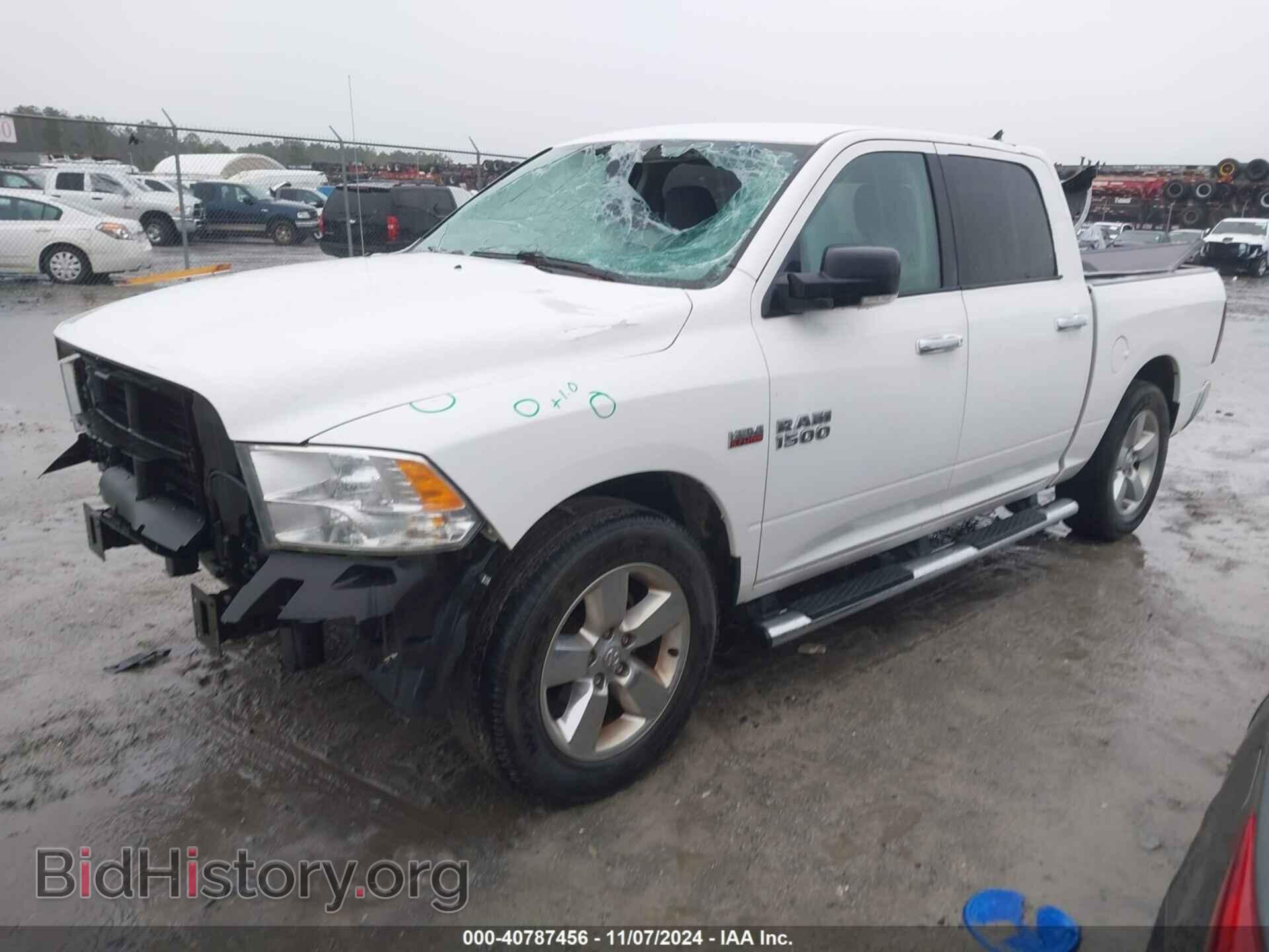 2017 RAM 1500 - VIN: 1C6RR6LT3HS567820 - Фото 2