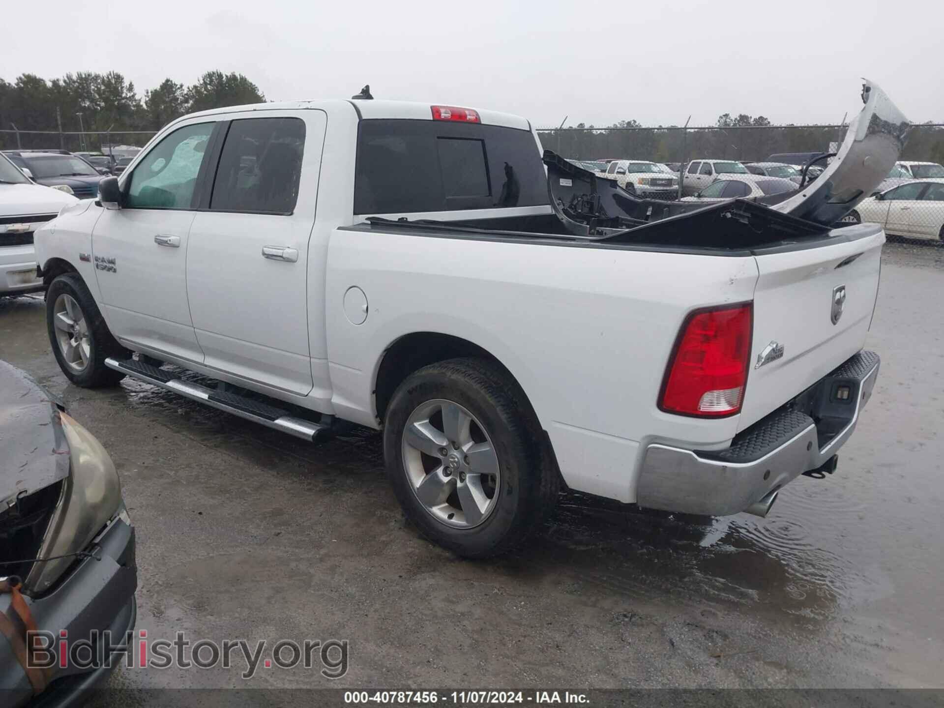 2017 RAM 1500 - VIN: 1C6RR6LT3HS567820 - Фото 3