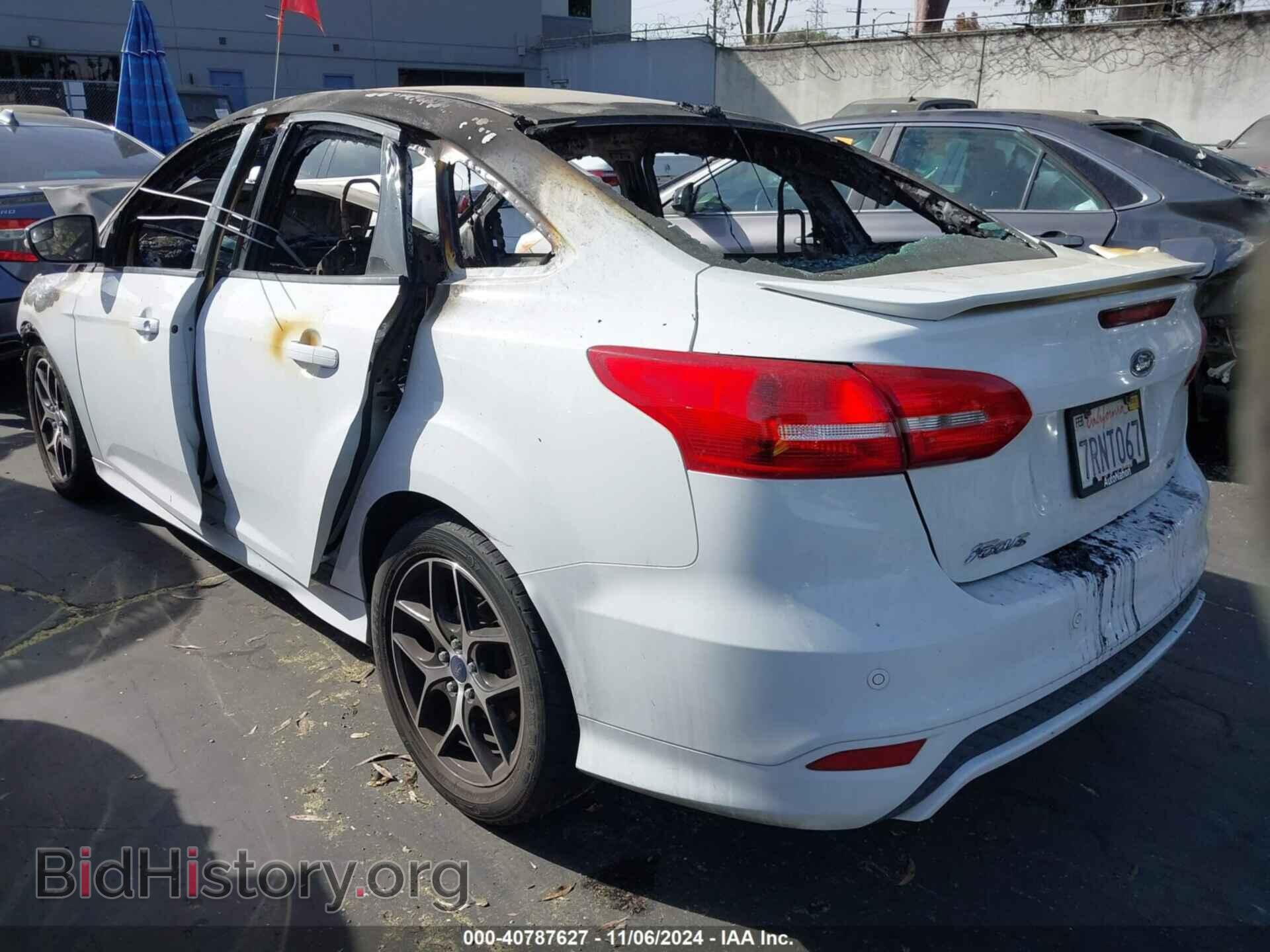 2016 FORD FOCUS - VIN: 1FADP3F23GL254596 - Фото 3