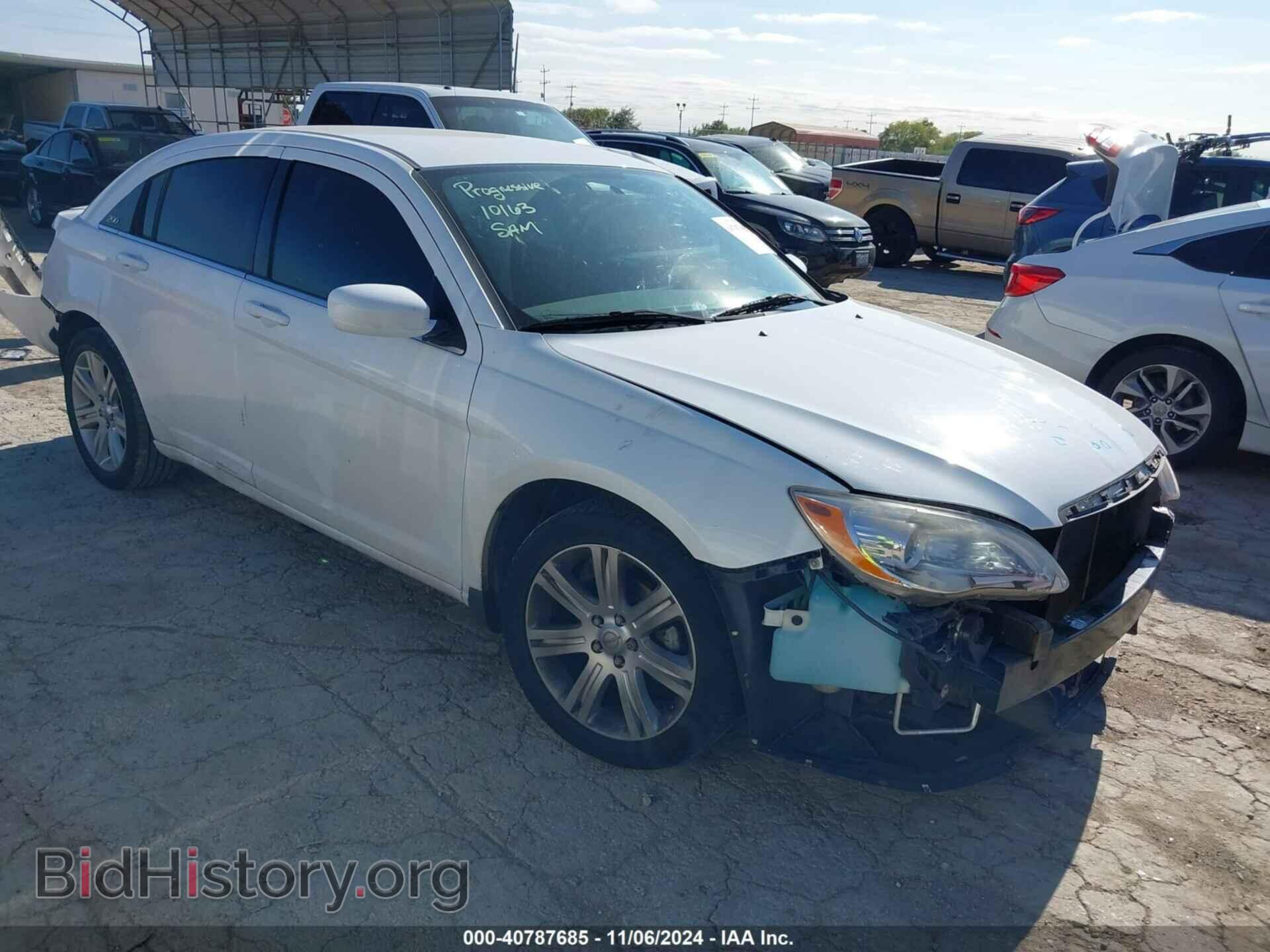 Photo 1C3CCBBB9EN186277 - CHRYSLER 200 2014