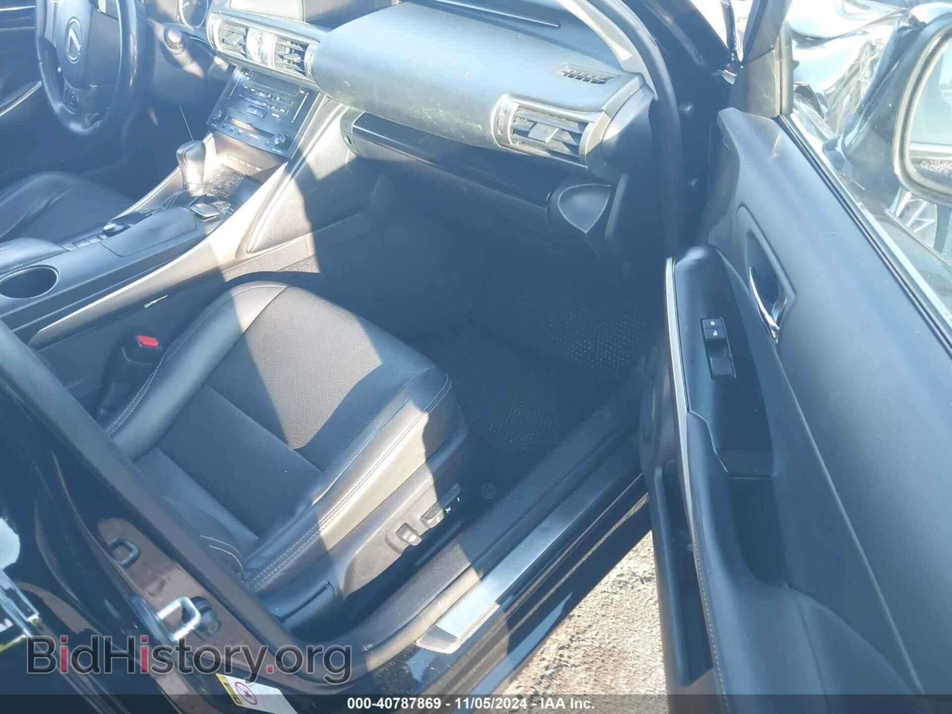 2014 LEXUS IS 250 - VIN: JTHCF1D22E5000698 - Photo 5