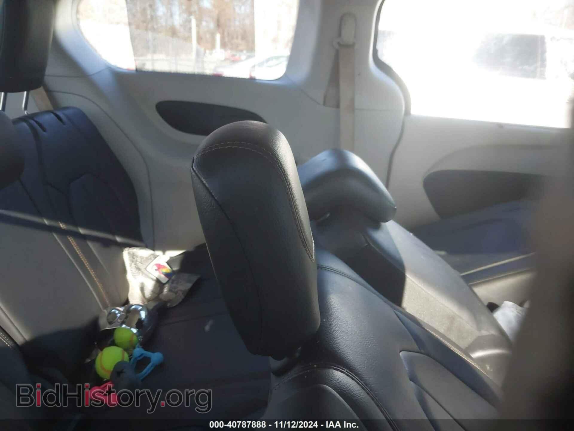 2017 CHRYSLER PACIFICA - VIN: 2C4RC1BG9HR803714 - Фото 8